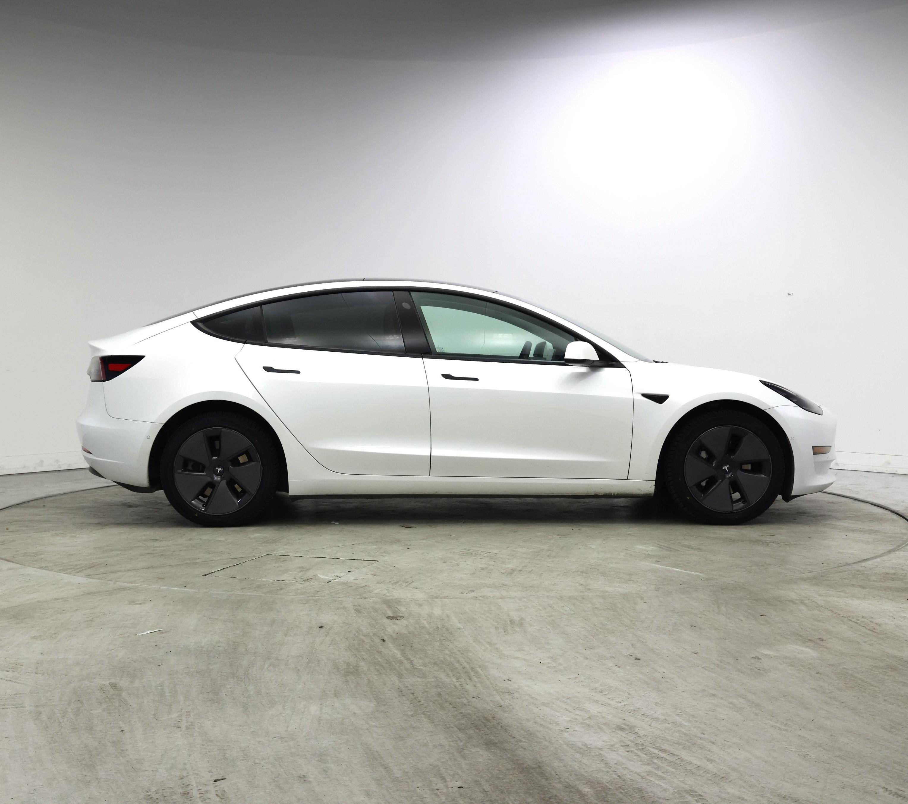 Thumbnail: 2021 Tesla Model 3 - 7