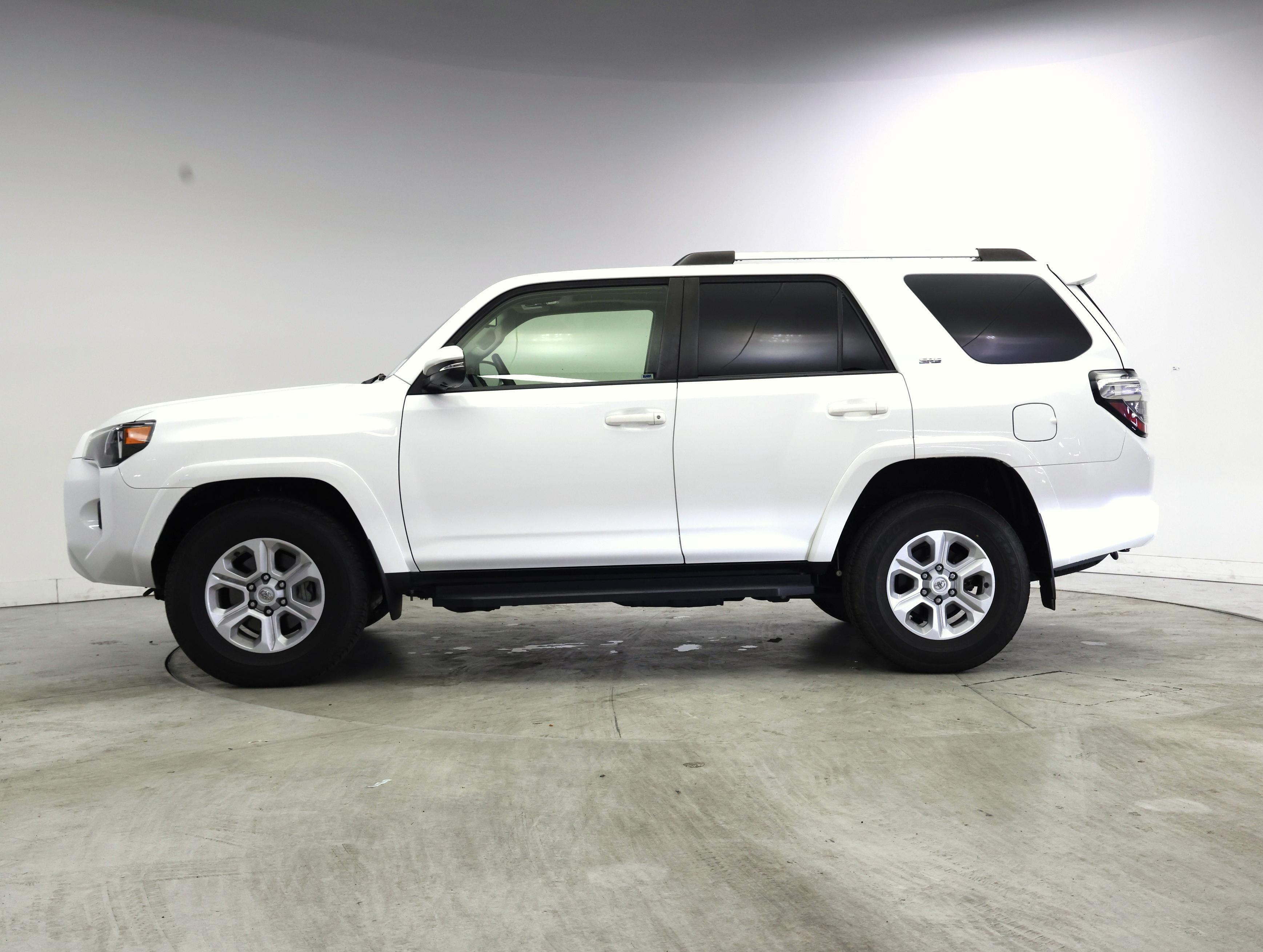 Thumbnail: 2023 Toyota 4Runner - 3