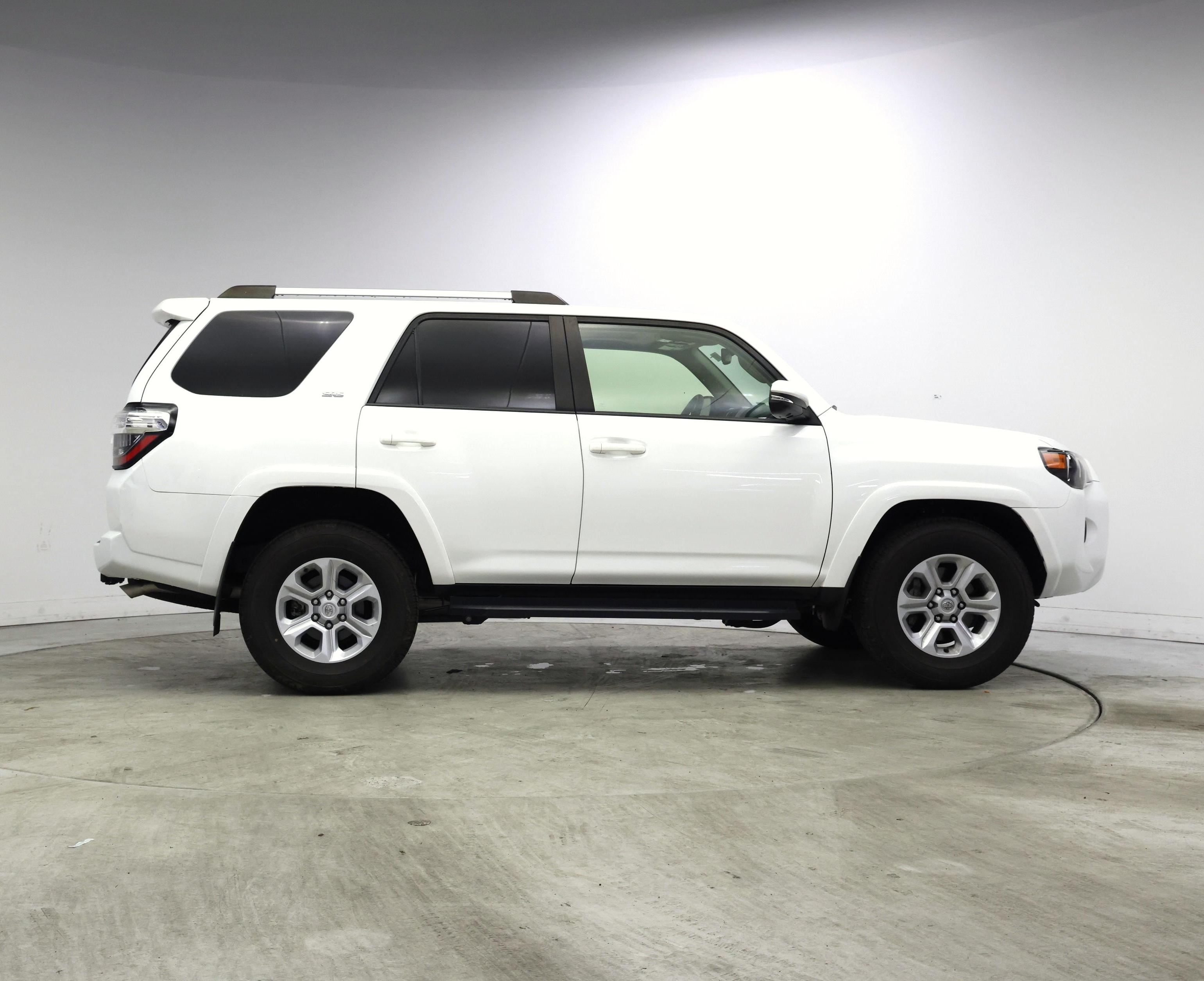 Thumbnail: 2023 Toyota 4Runner - 7