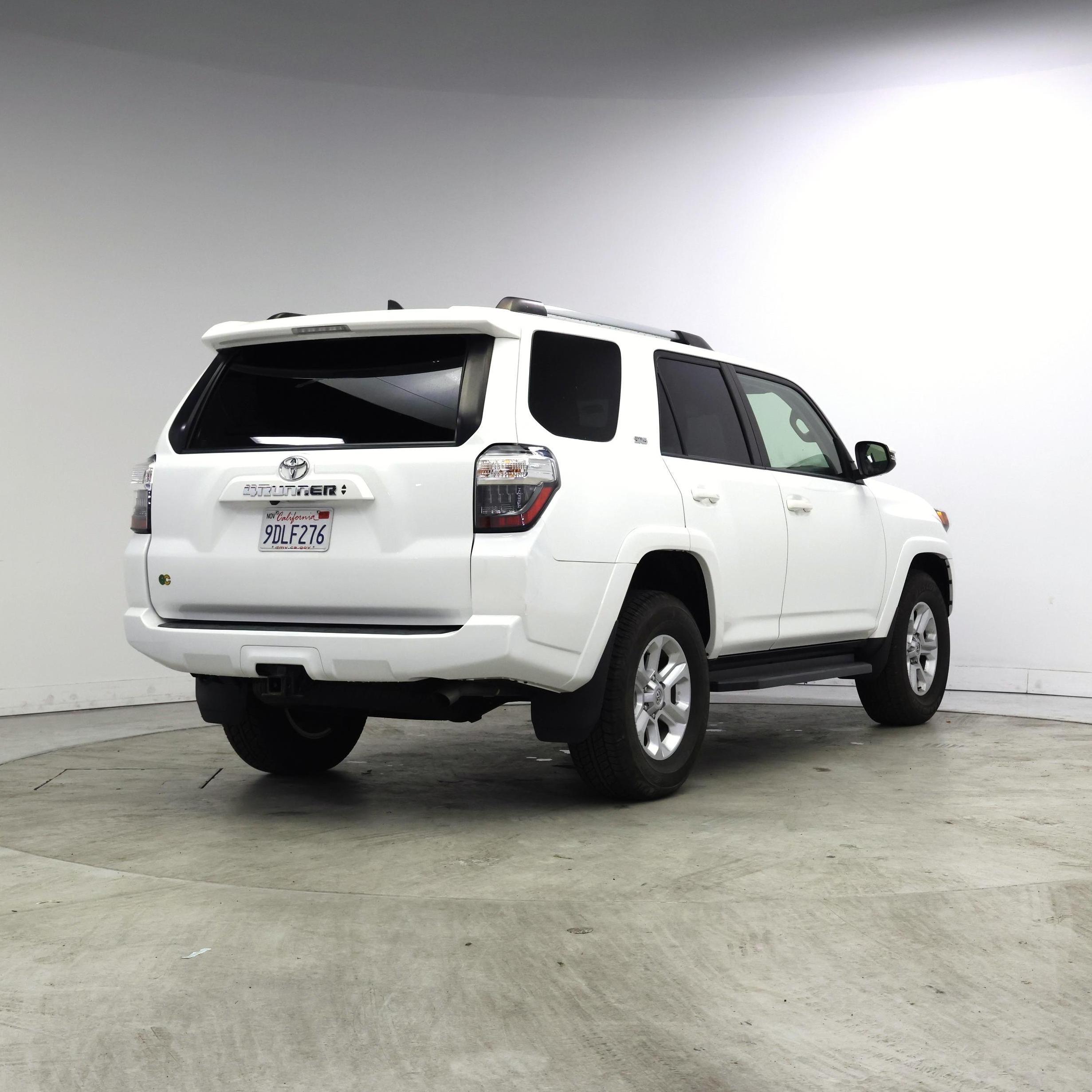 Thumbnail: 2023 Toyota 4Runner - 8