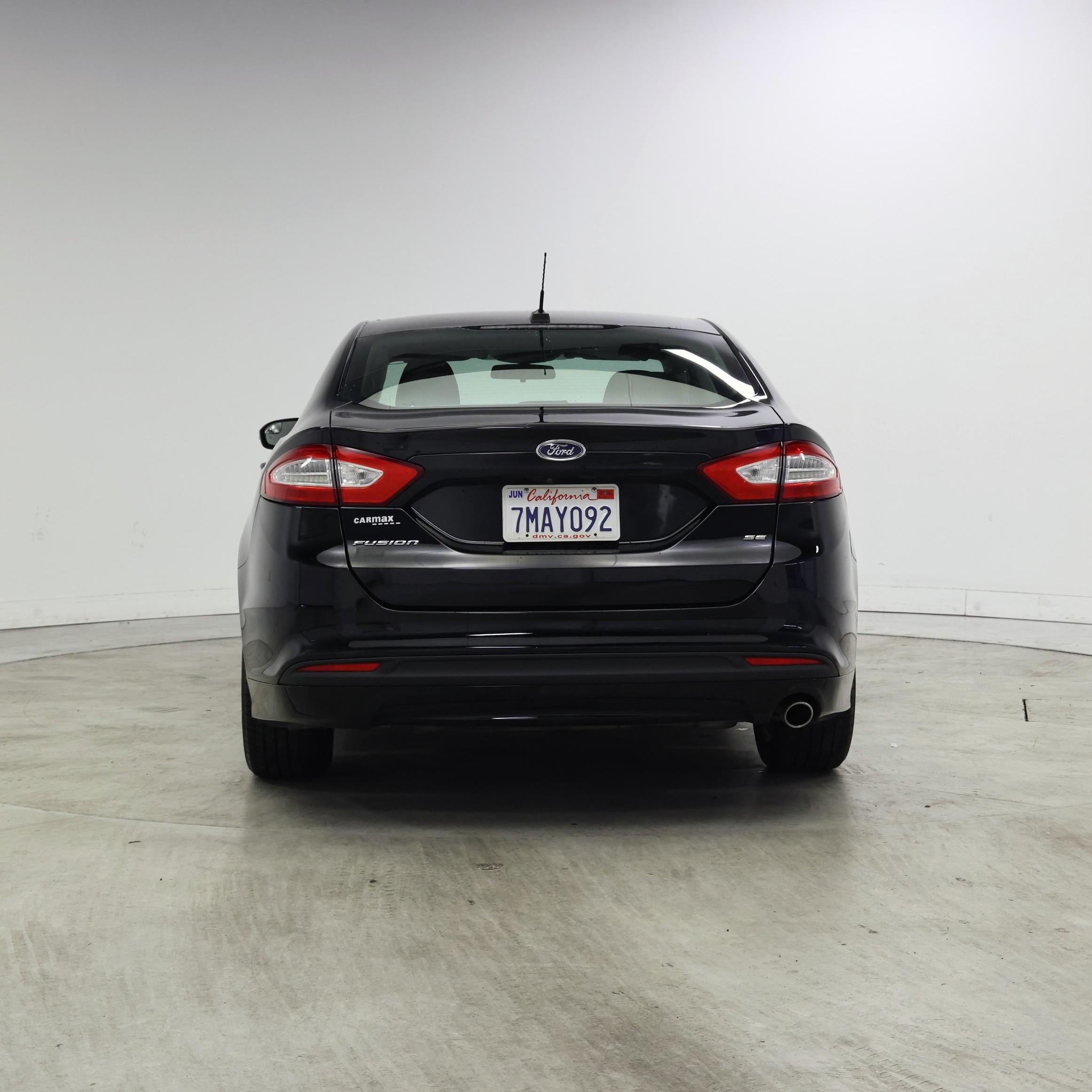 Thumbnail: 2016 Ford Fusion - 6