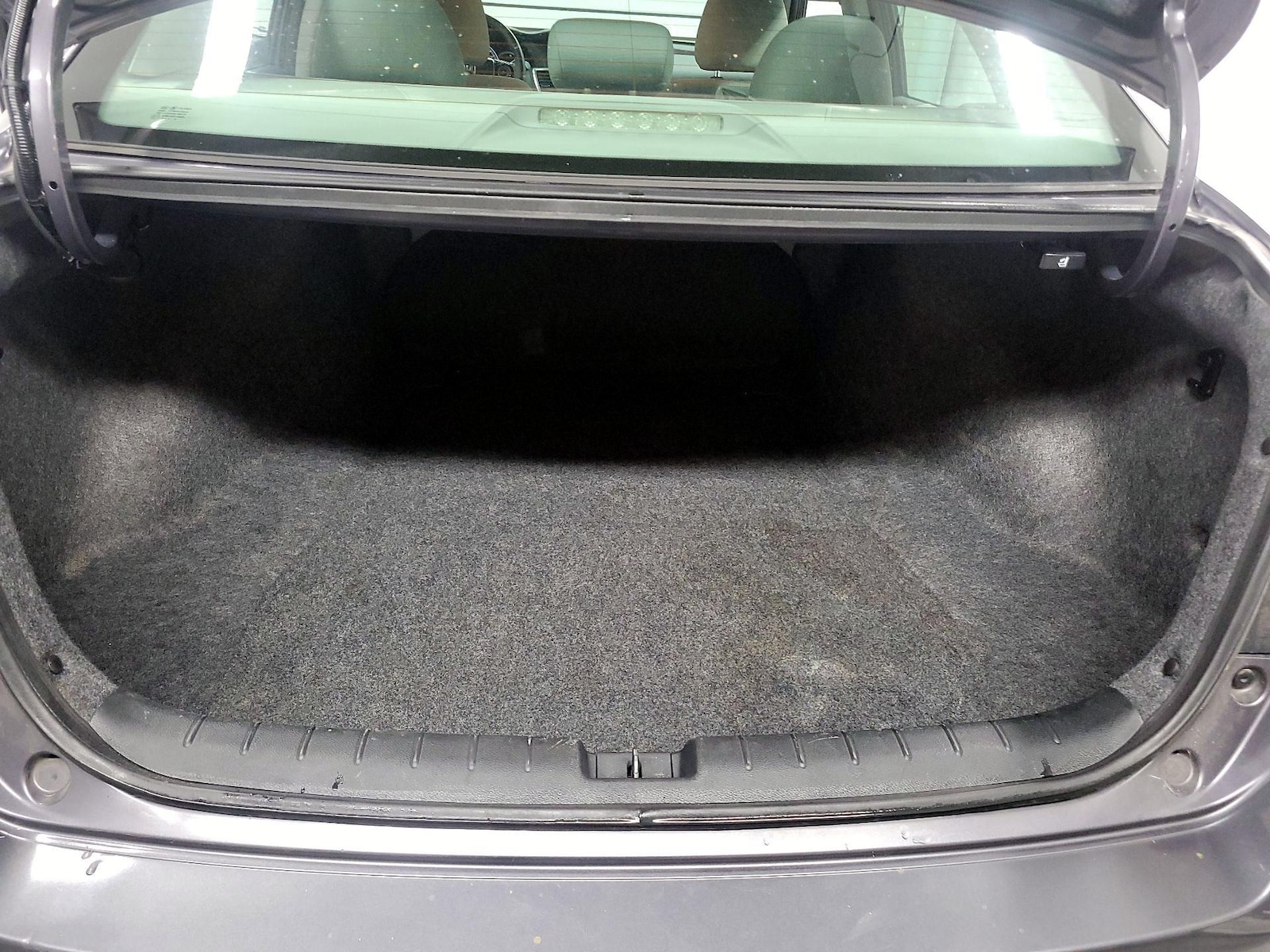2017 Honda Accord LX - Photo 18
