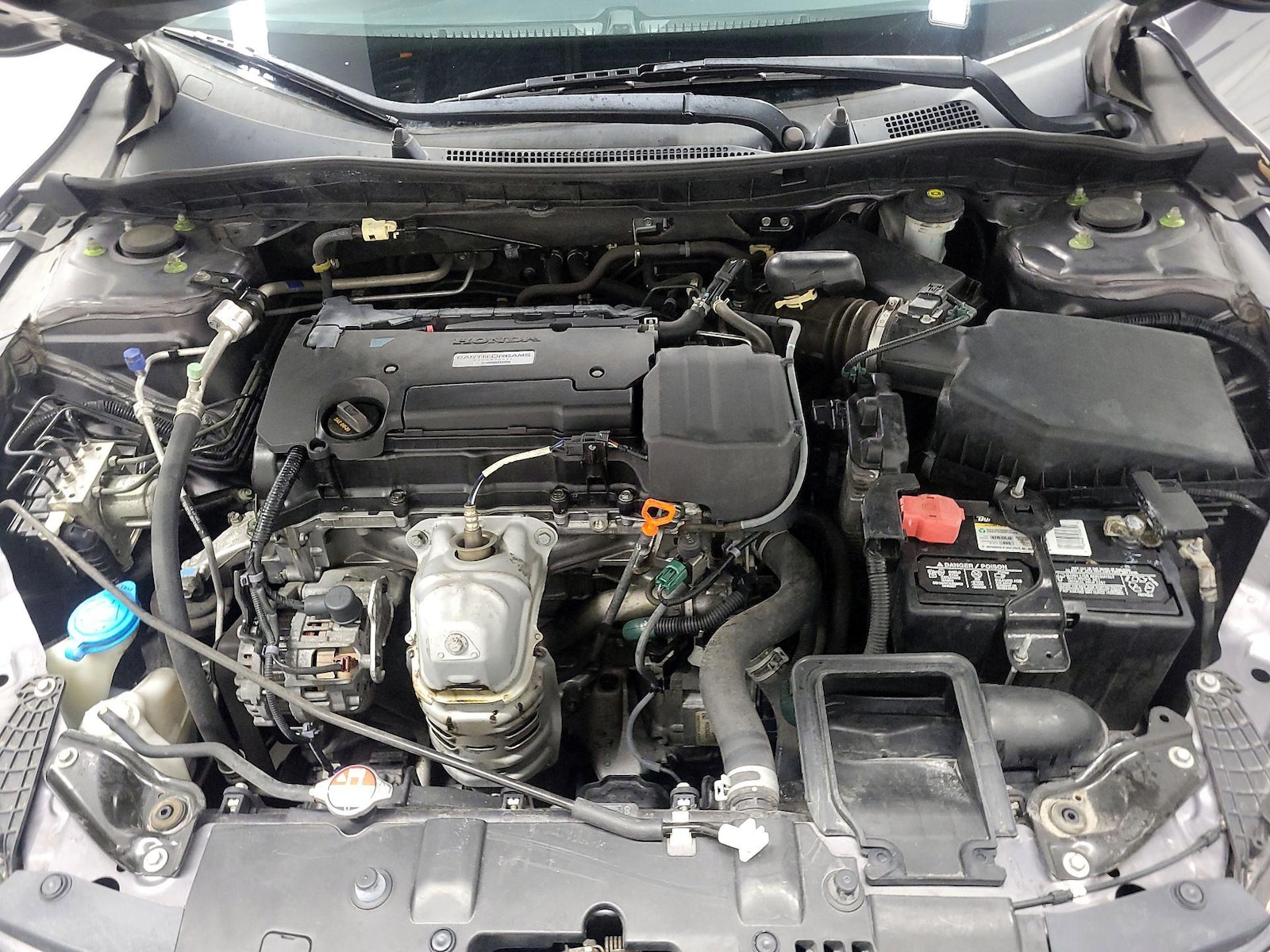 2017 Honda Accord LX - Photo 19