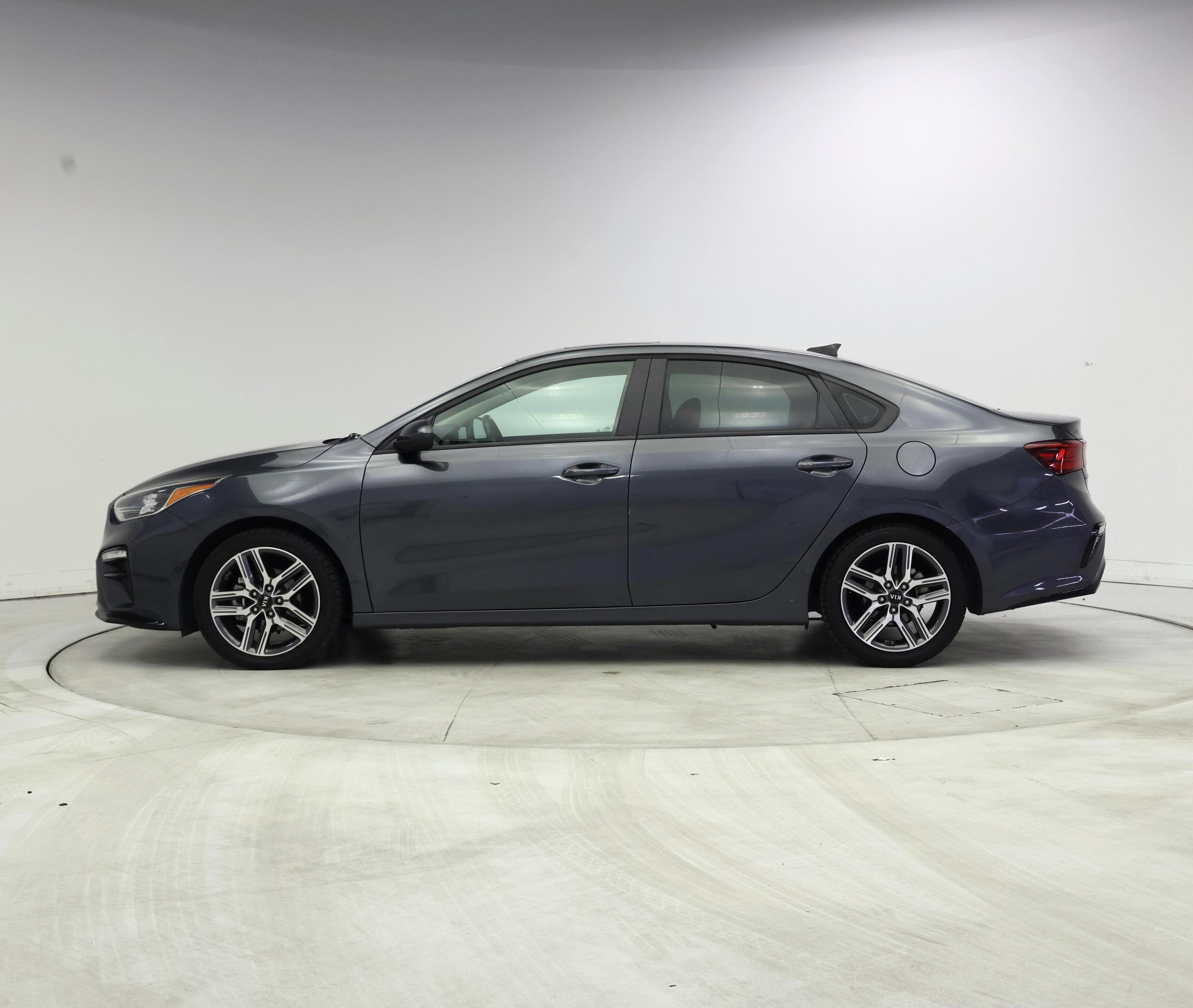 Thumbnail: 2019 Kia Forte - 3