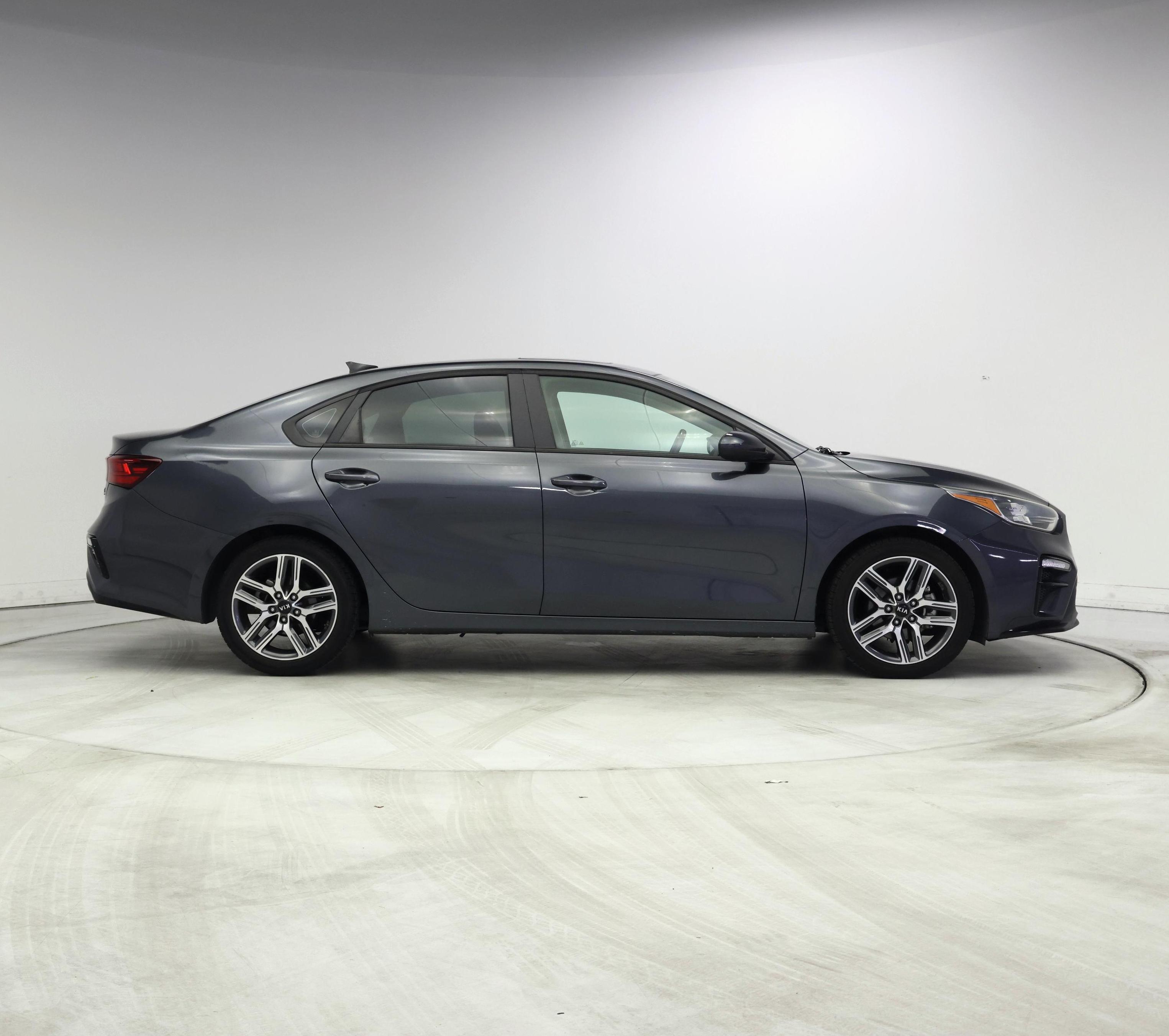 Thumbnail: 2019 Kia Forte - 7