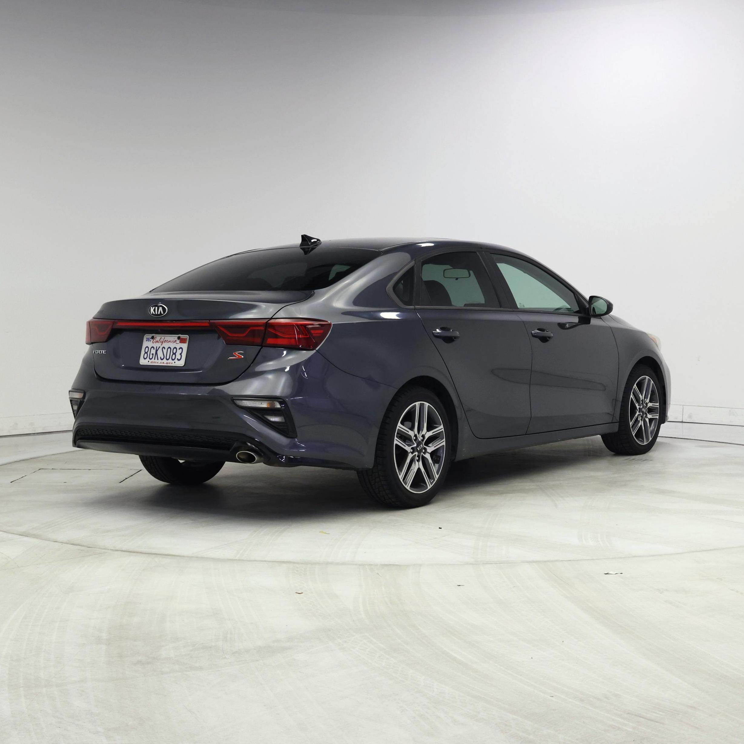 Thumbnail: 2019 Kia Forte - 8