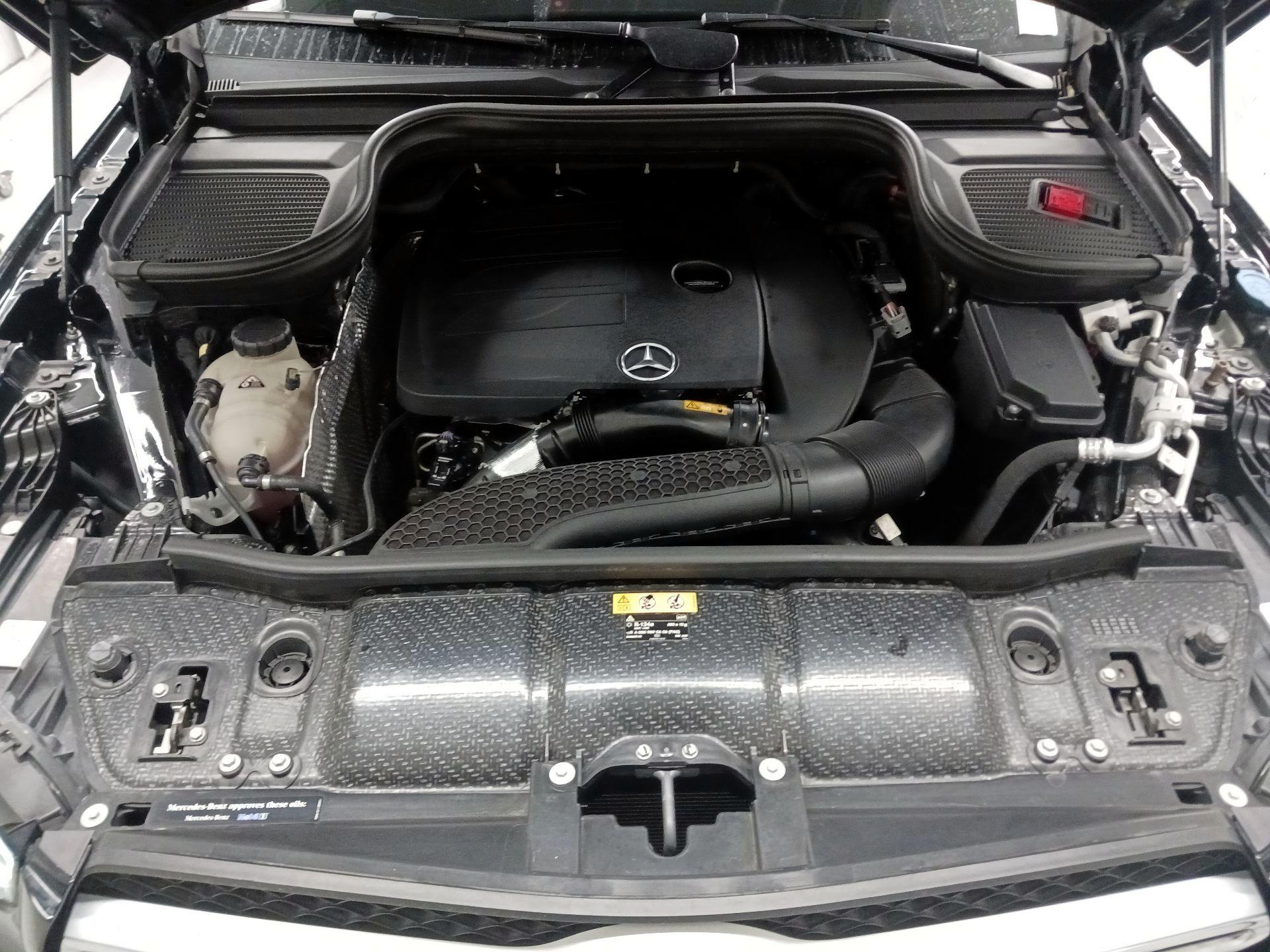 Thumbnail: 2020 Mercedes-Benz GLE - 15
