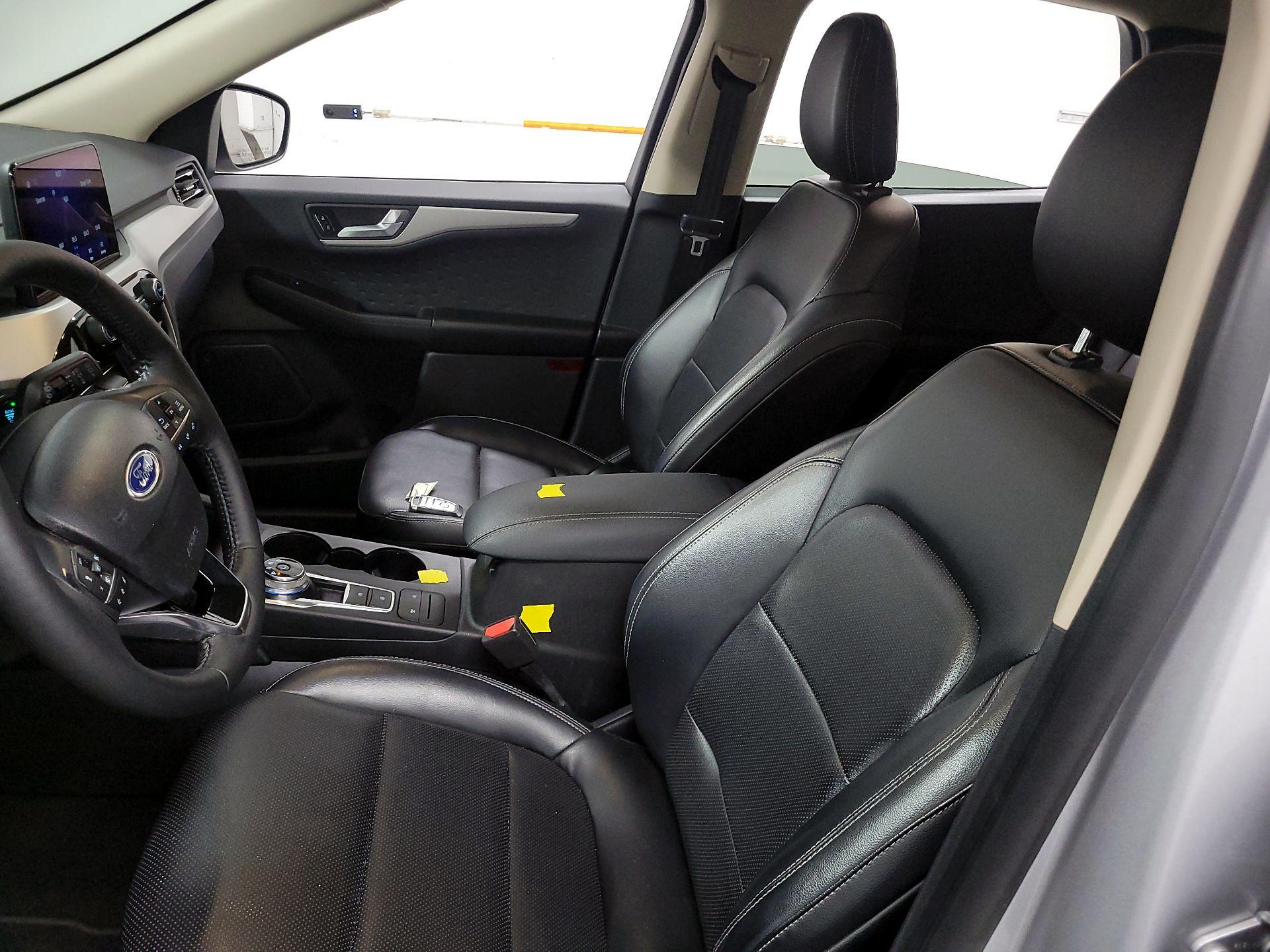 Thumbnail: 2020 Ford Escape - 11