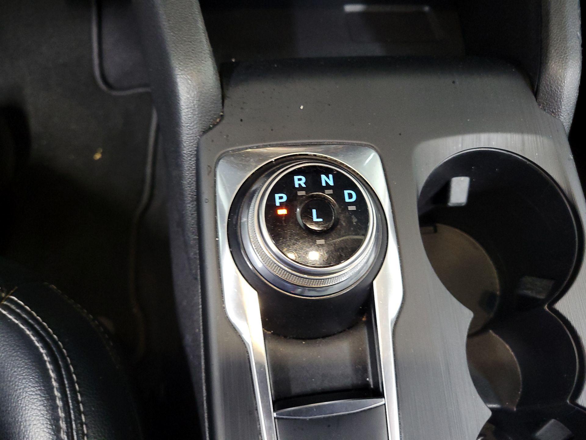 Thumbnail: 2020 Ford Escape - 16