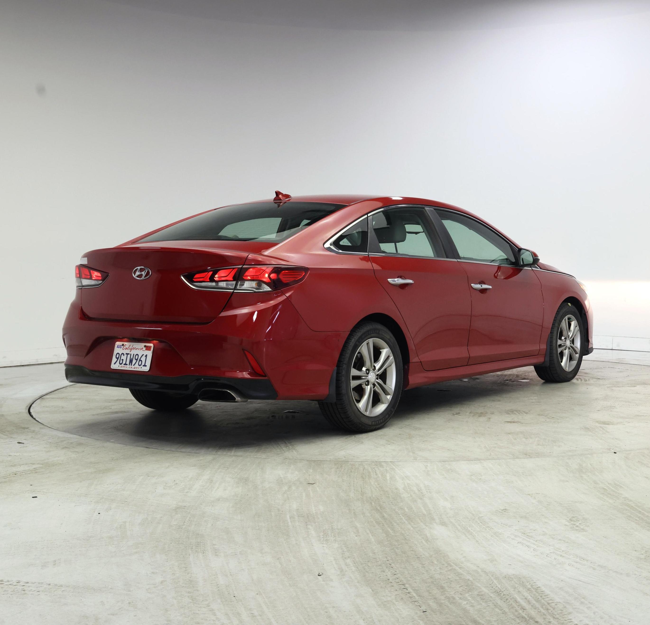 Thumbnail: 2018 Hyundai Sonata - 8