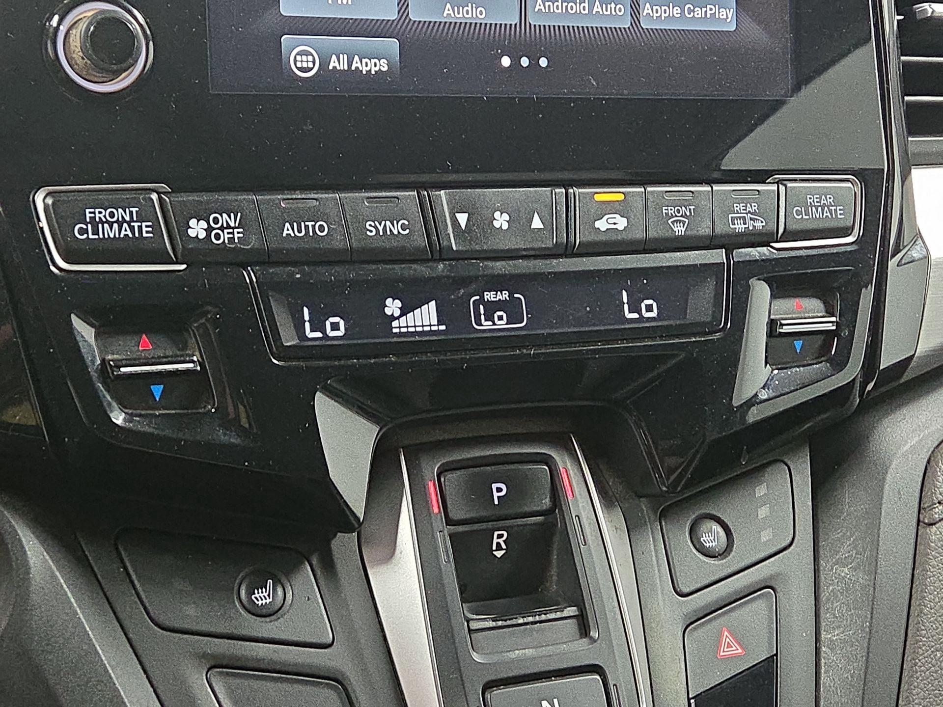 Thumbnail: 2019 Honda Odyssey - 17
