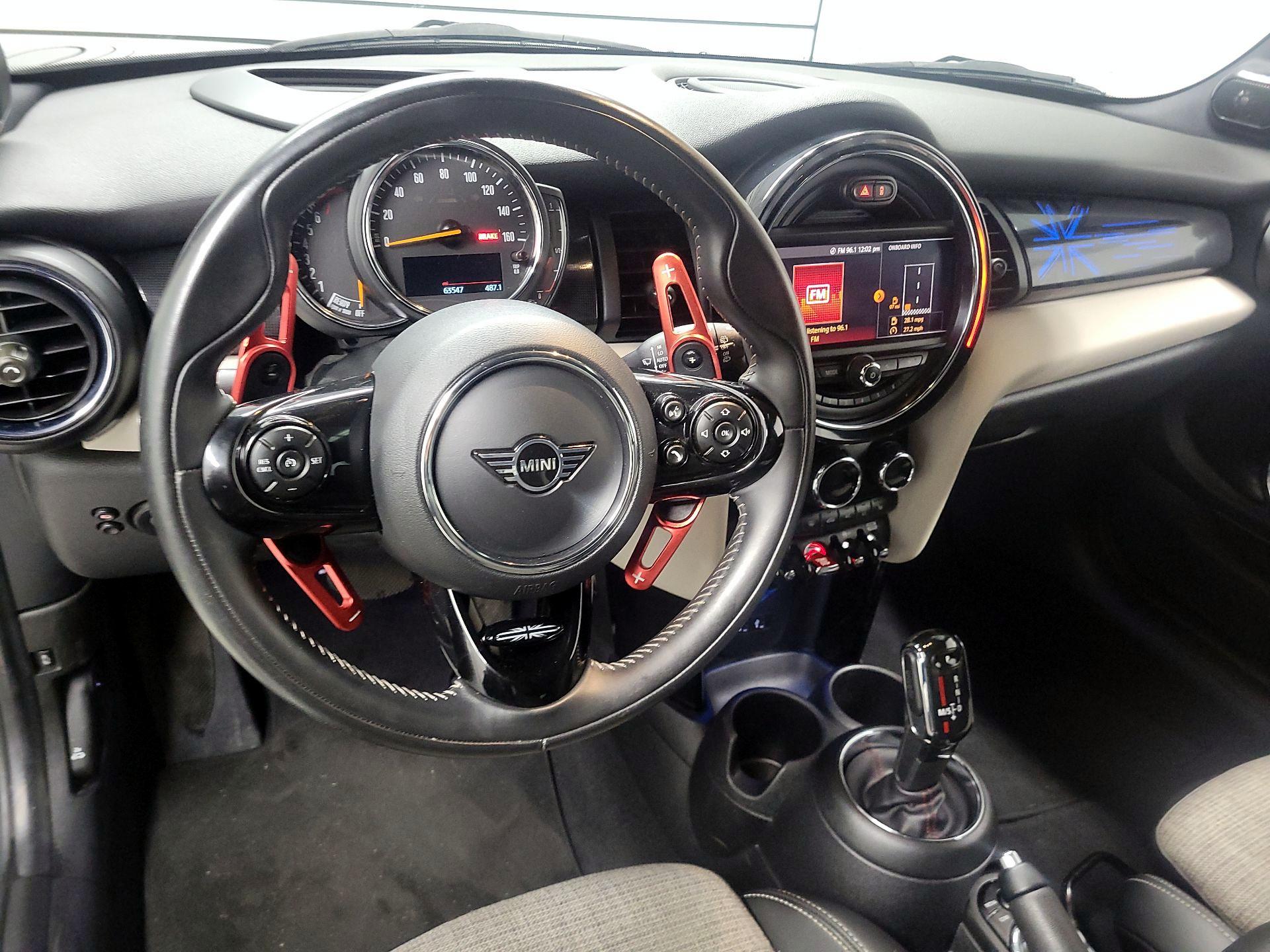 Thumbnail: 2020 MINI Cooper Hardtop - 9