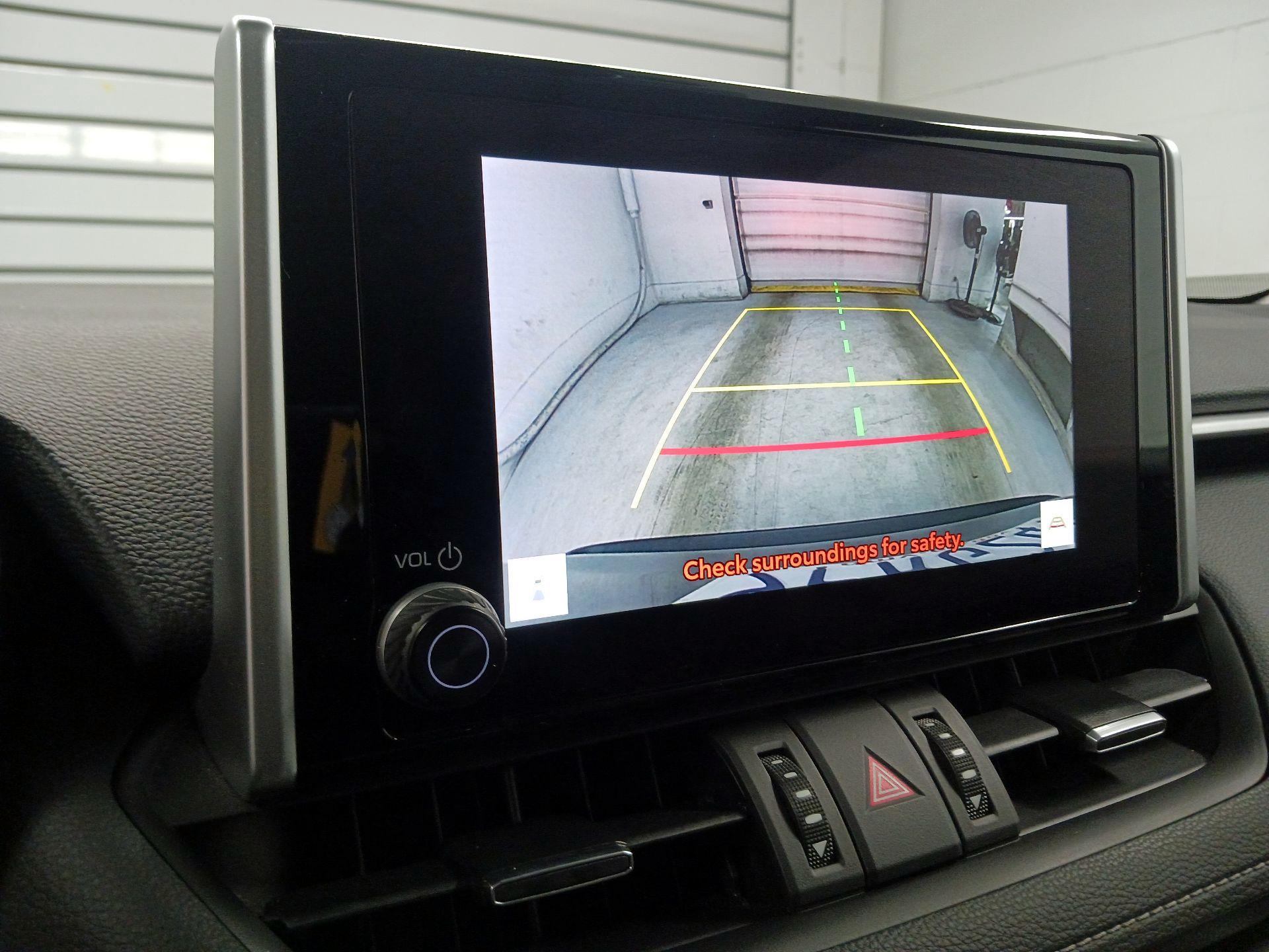 Thumbnail: 2023 Toyota RAV4 - 14