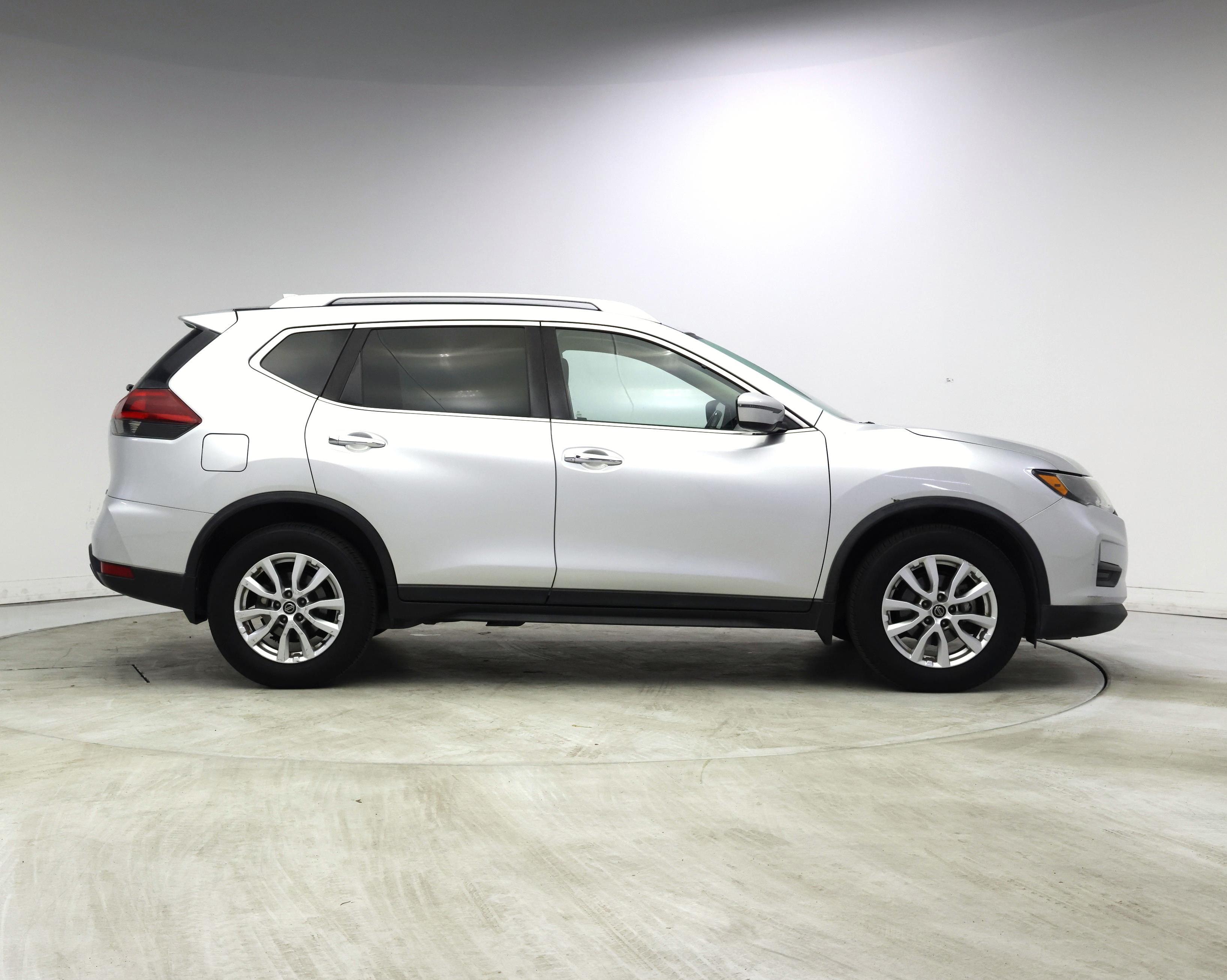 Thumbnail: 2018 Nissan Rogue - 7