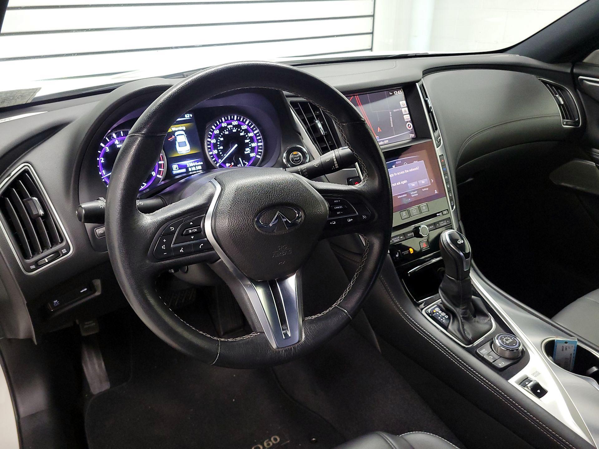 Thumbnail: 2017 INFINITI Q60 - 9