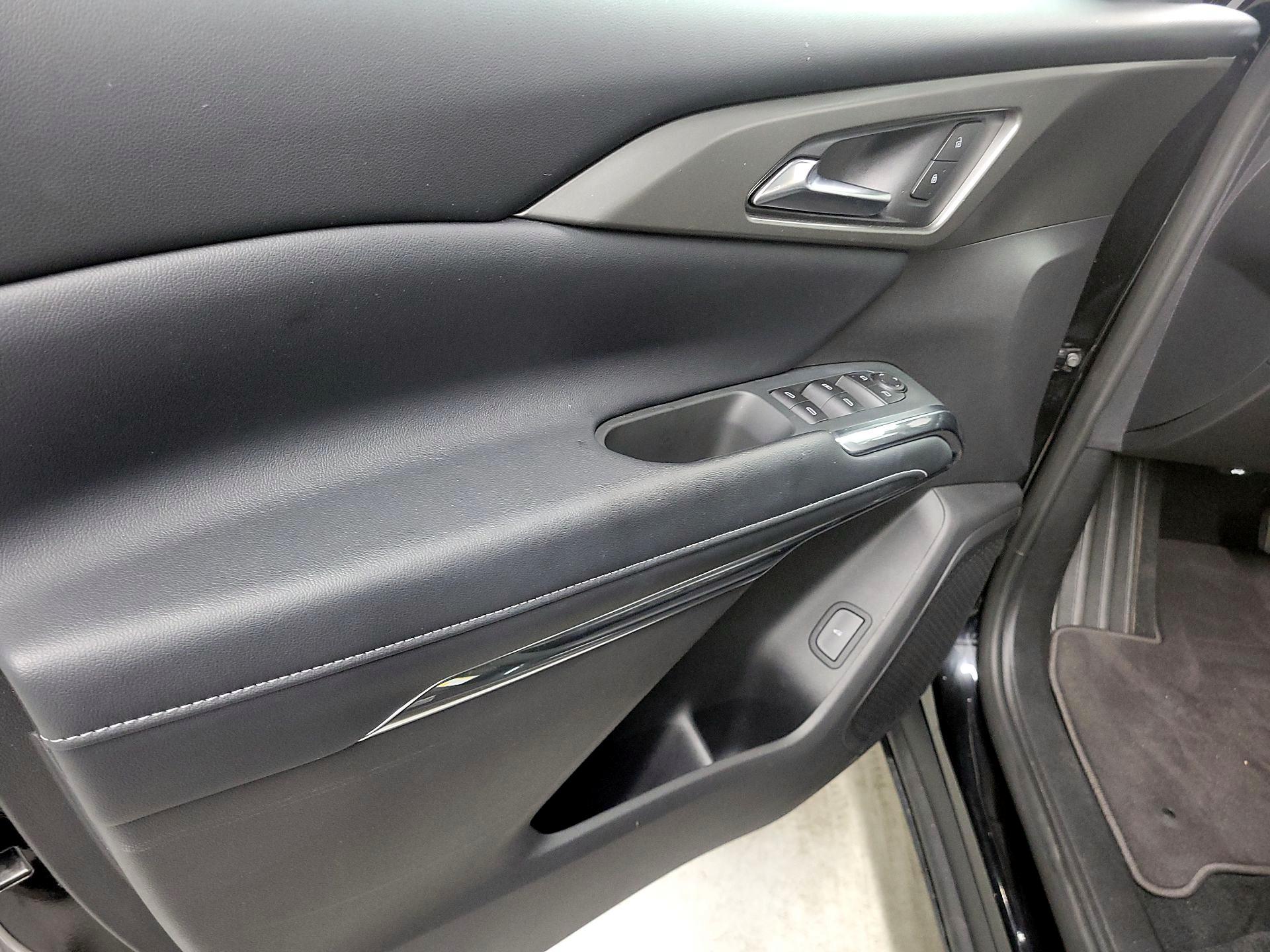 Thumbnail: 2026 Chevrolet Traverse - 12