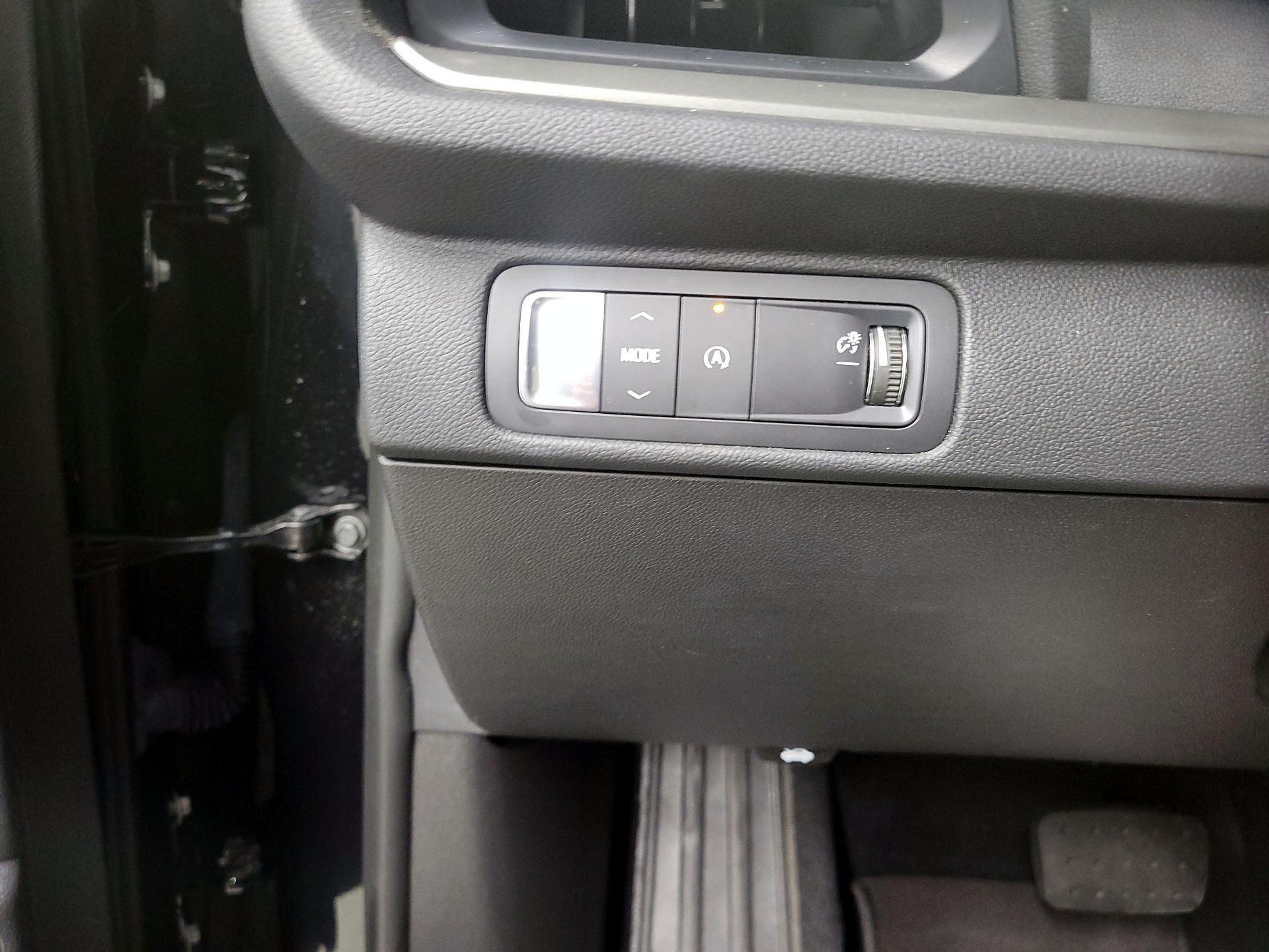 Thumbnail: 2026 Chevrolet Traverse - 13