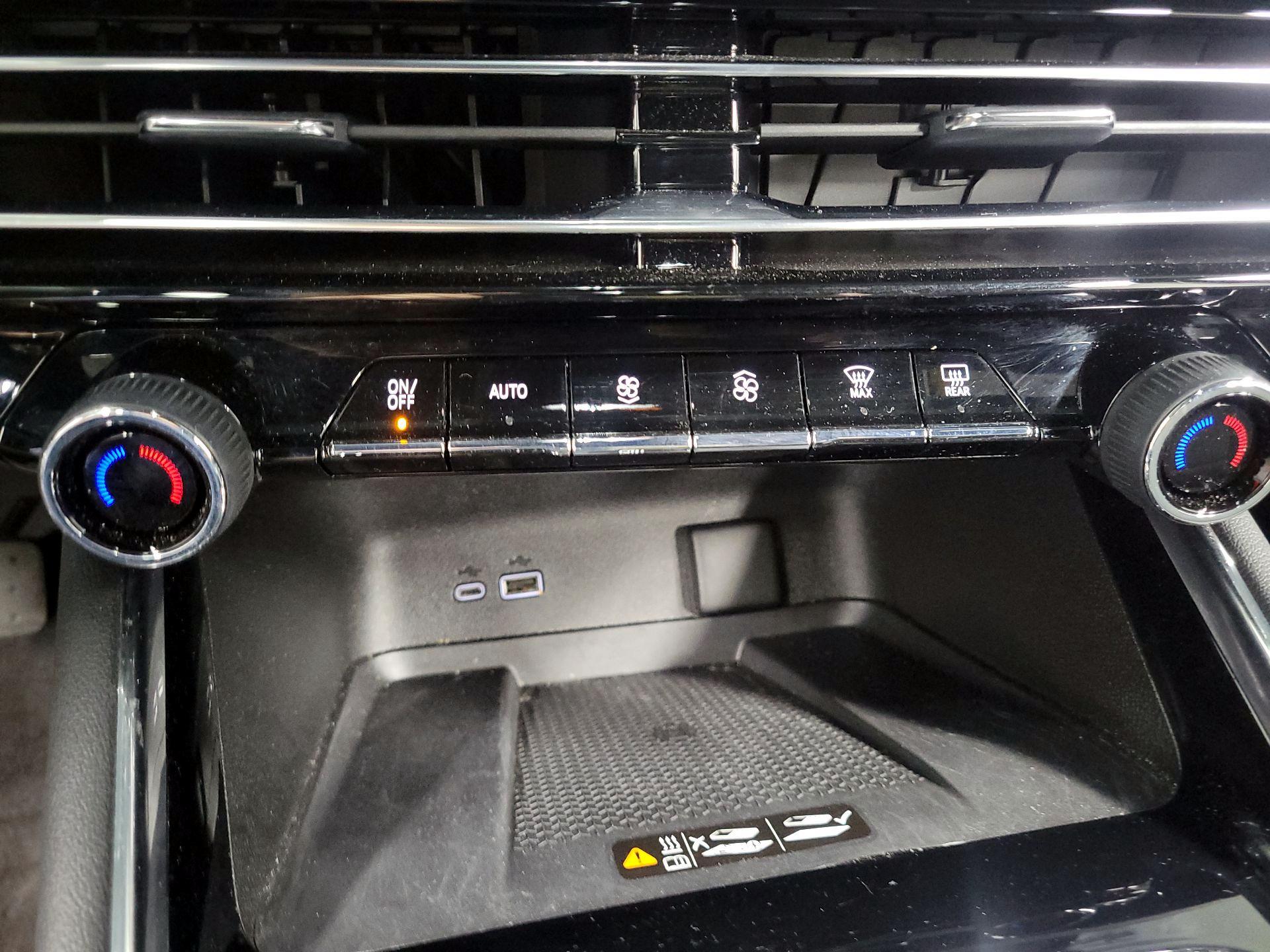 Thumbnail: 2026 Chevrolet Traverse - 15