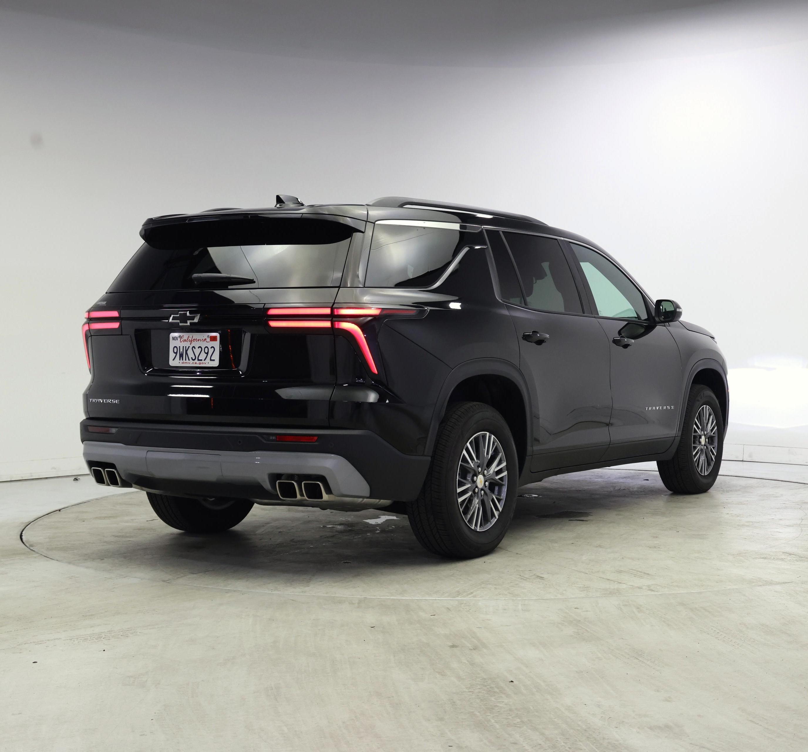 Thumbnail: 2026 Chevrolet Traverse - 8