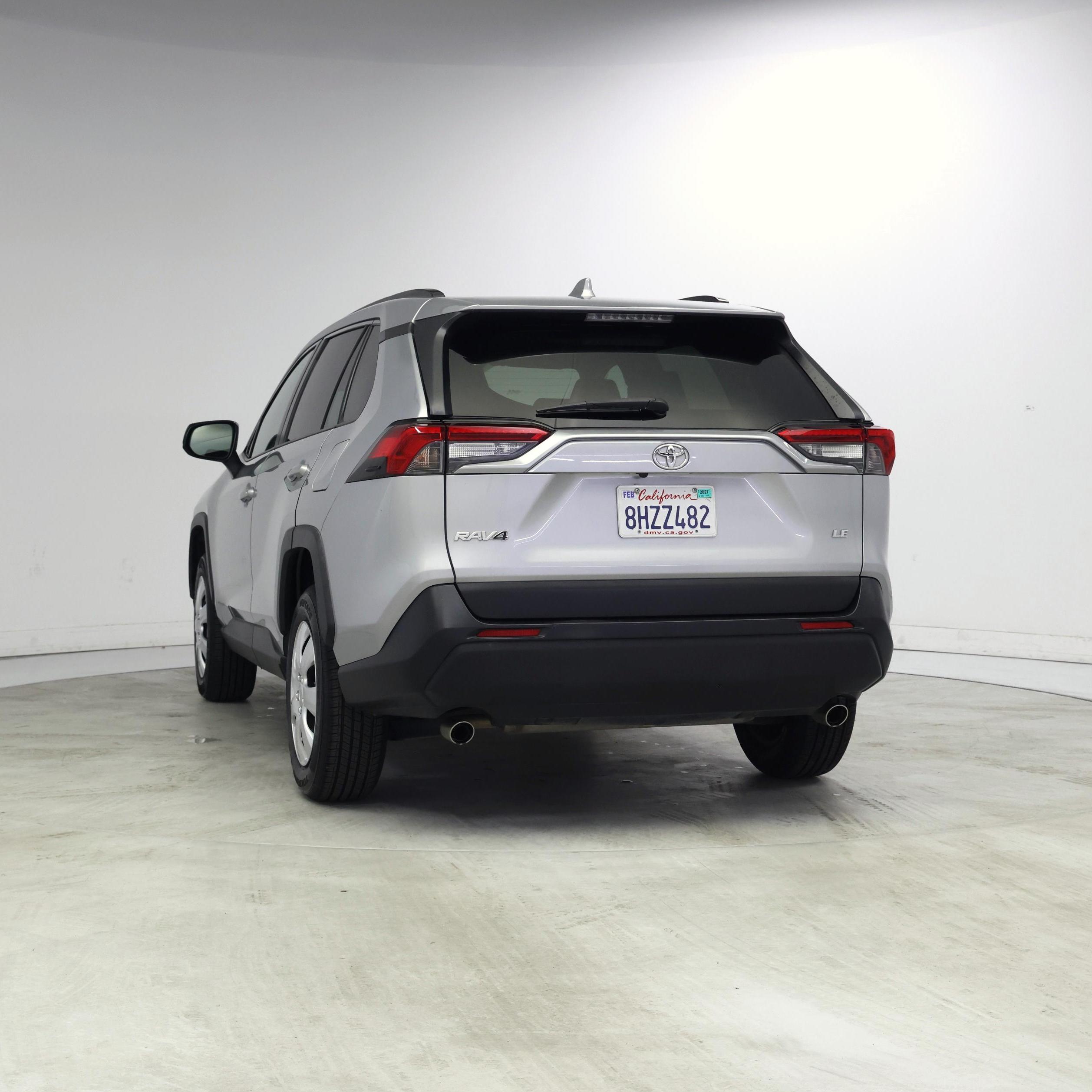 Thumbnail: 2019 Toyota RAV4 - 6