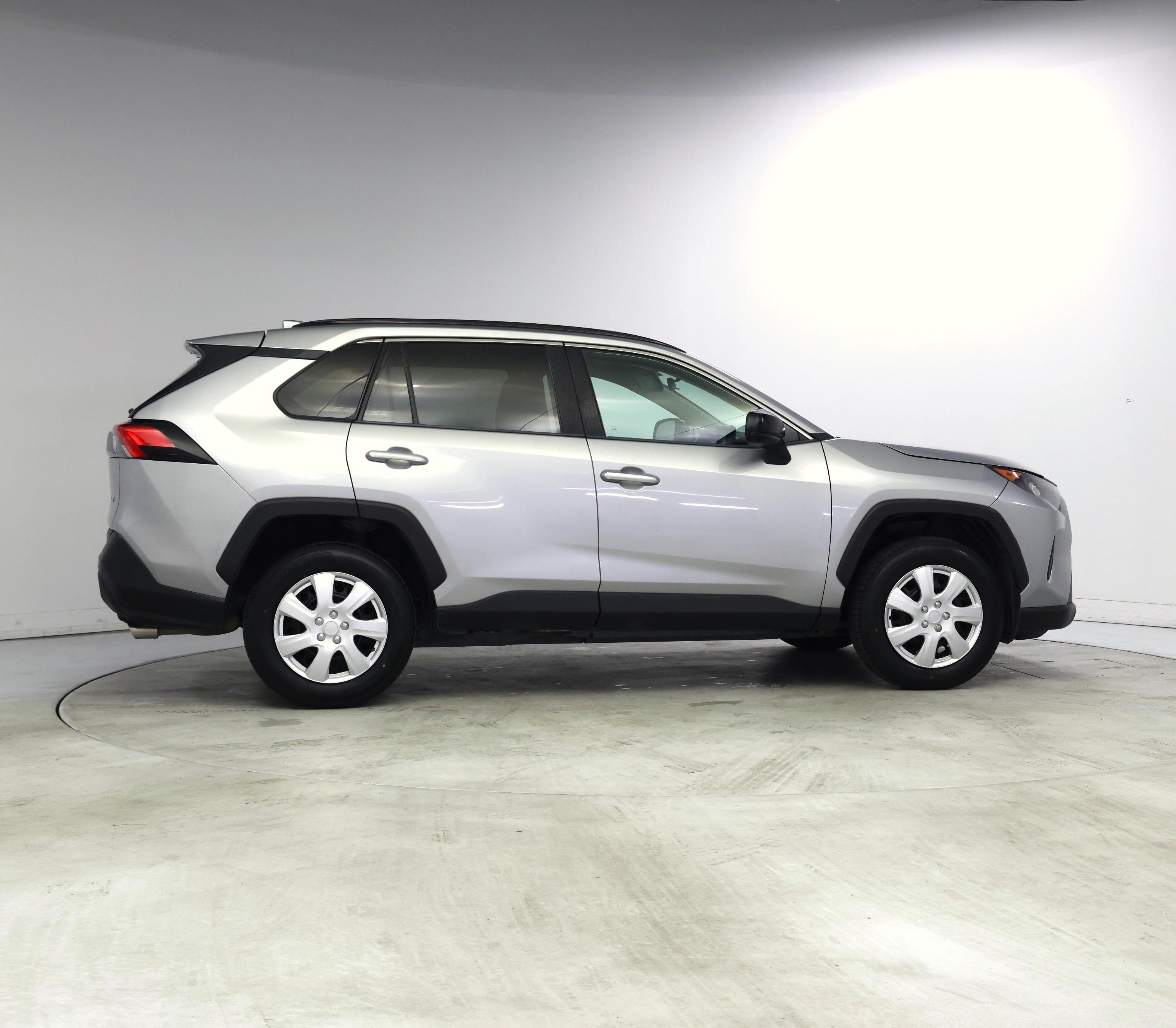 Thumbnail: 2019 Toyota RAV4 - 7