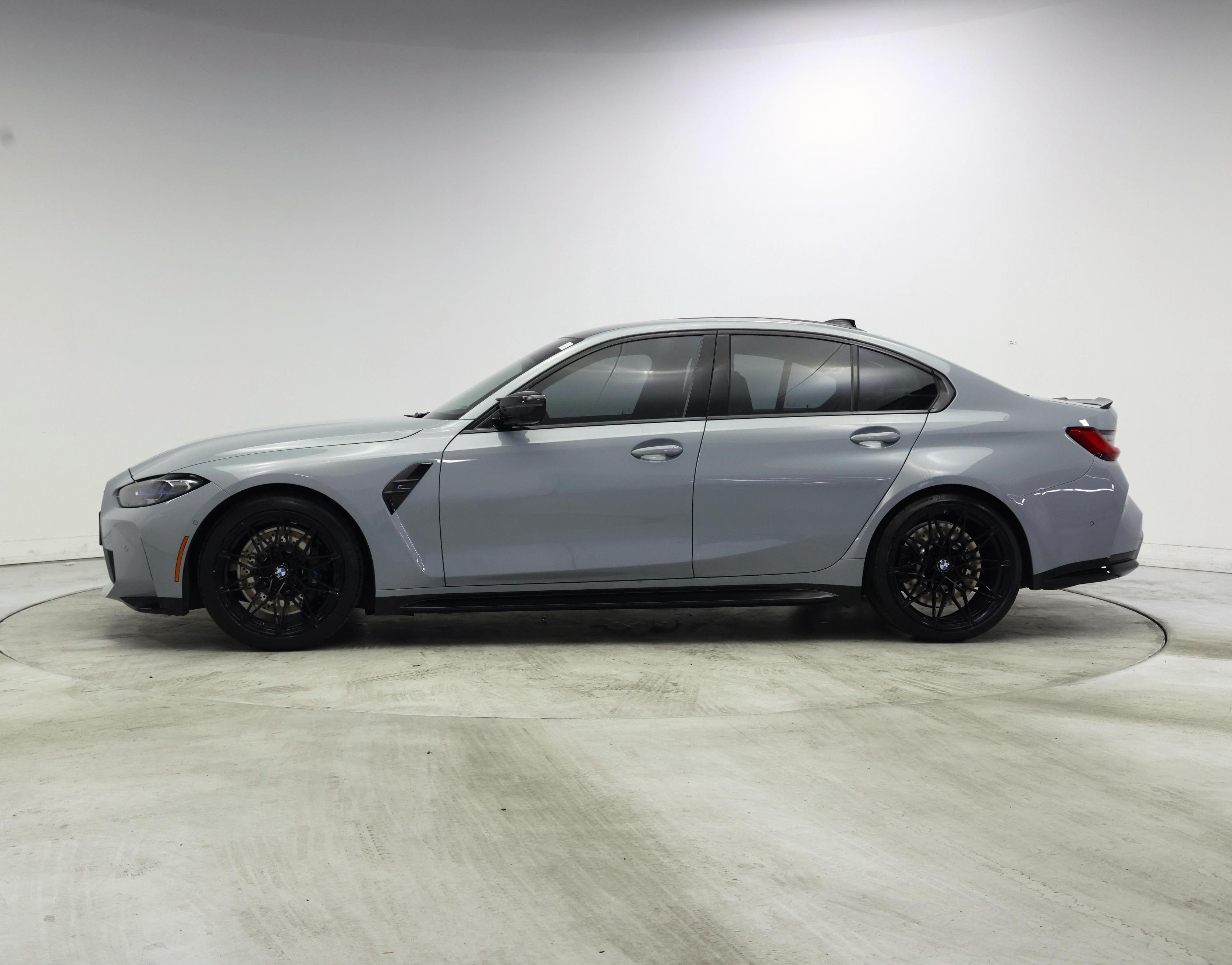 Thumbnail: 2021 BMW M3 - 3