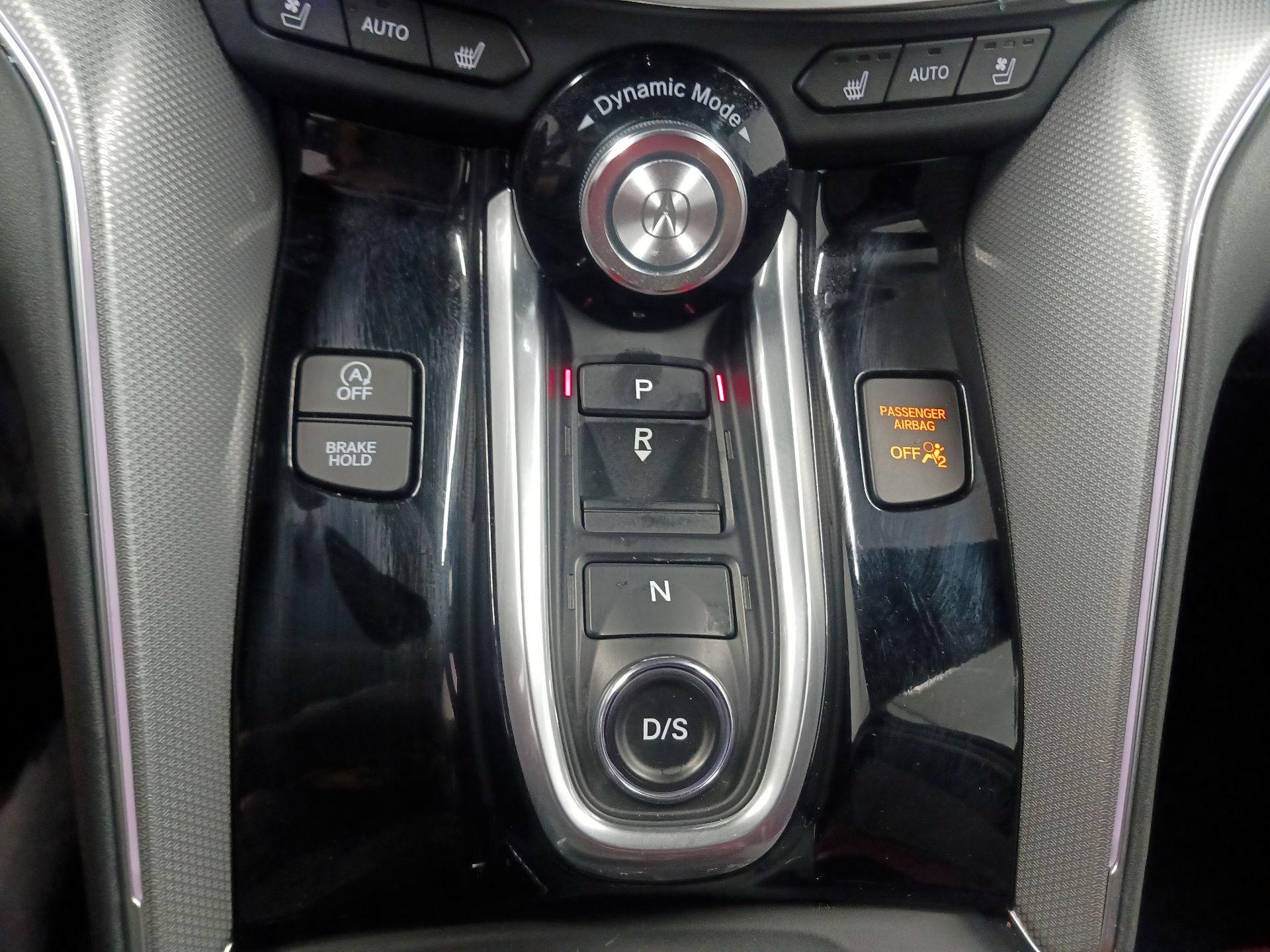 Thumbnail: 2023 Acura TLX - 17