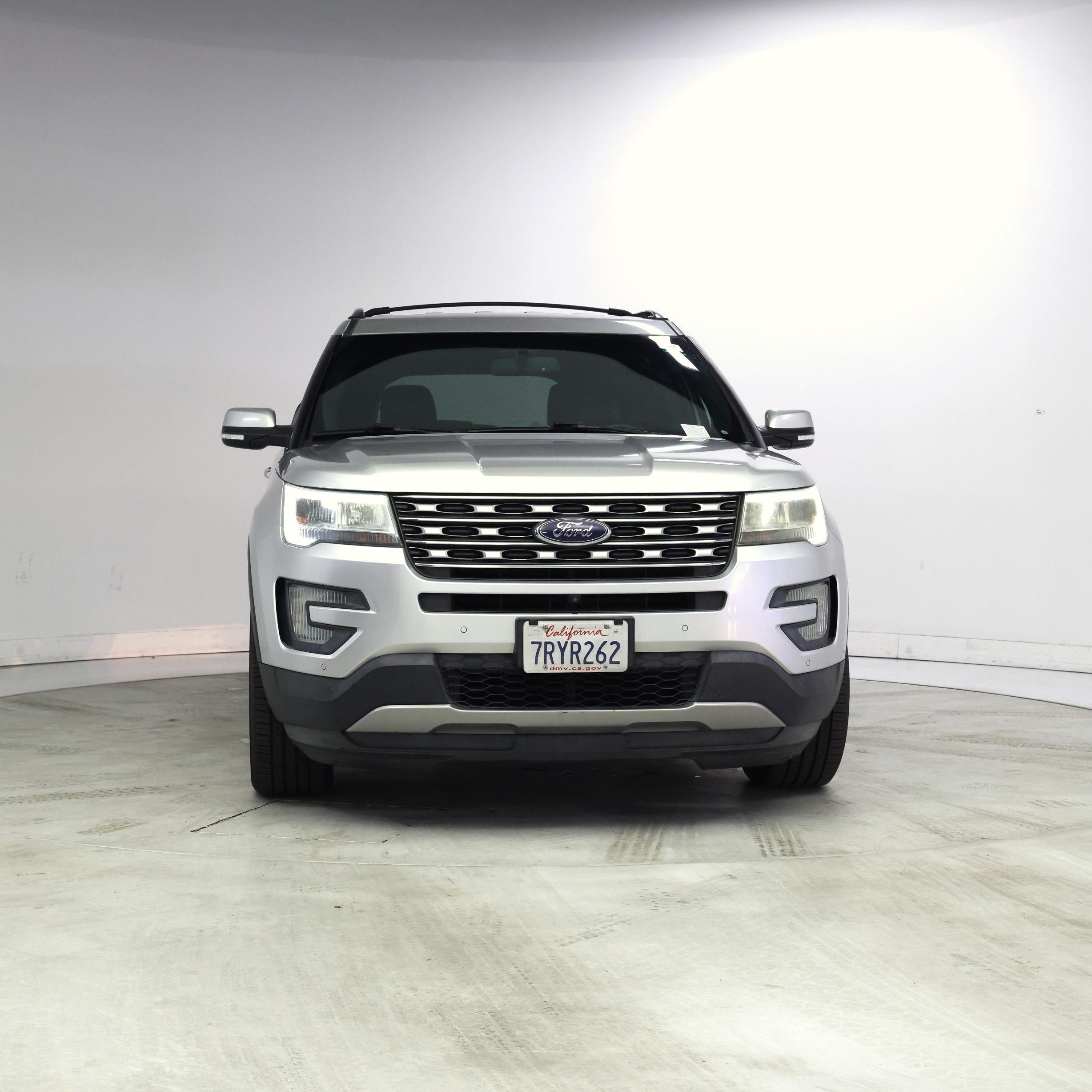 Thumbnail: 2016 Ford Explorer - 5