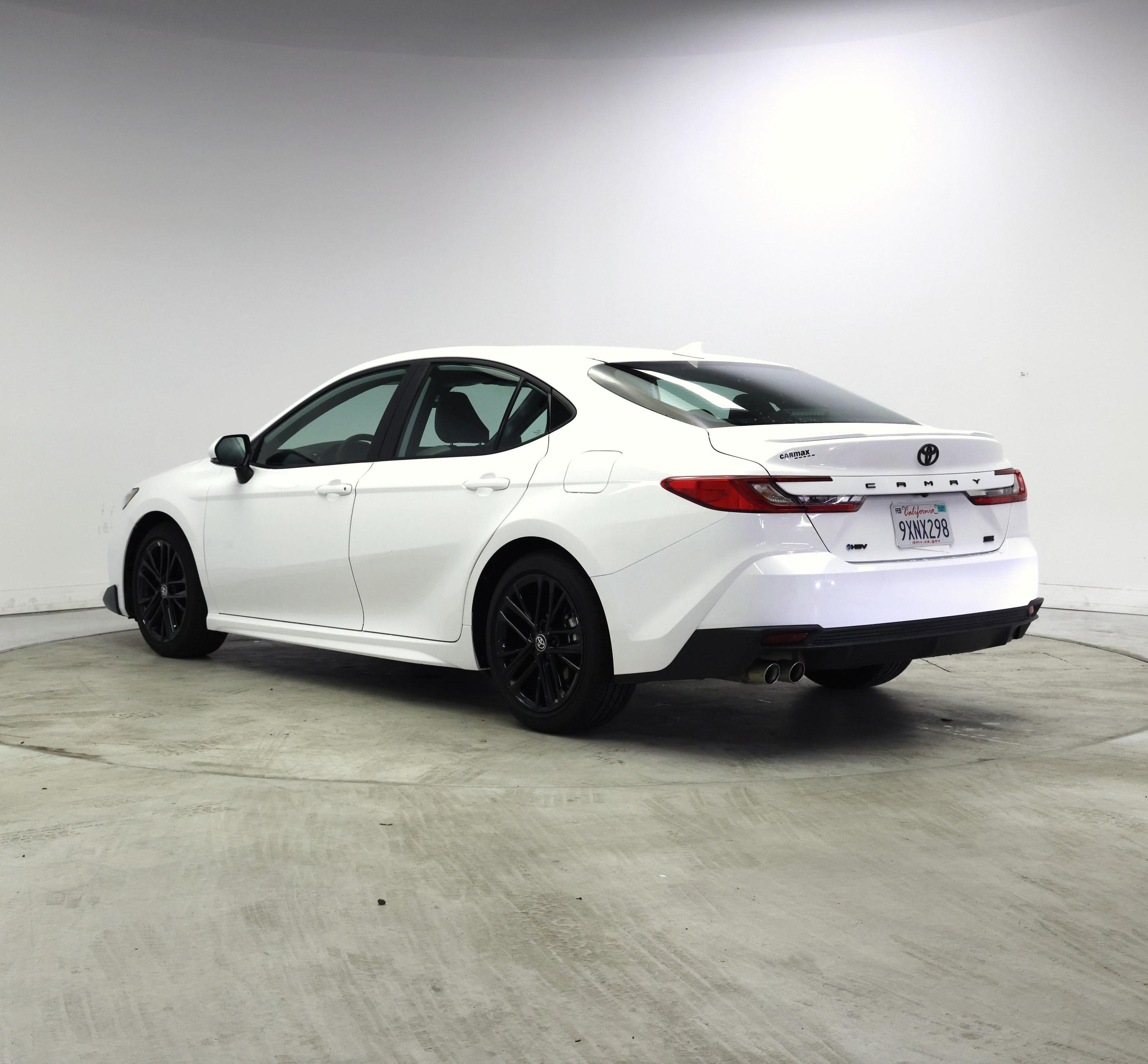 Thumbnail: 2026 Toyota Camry - 3