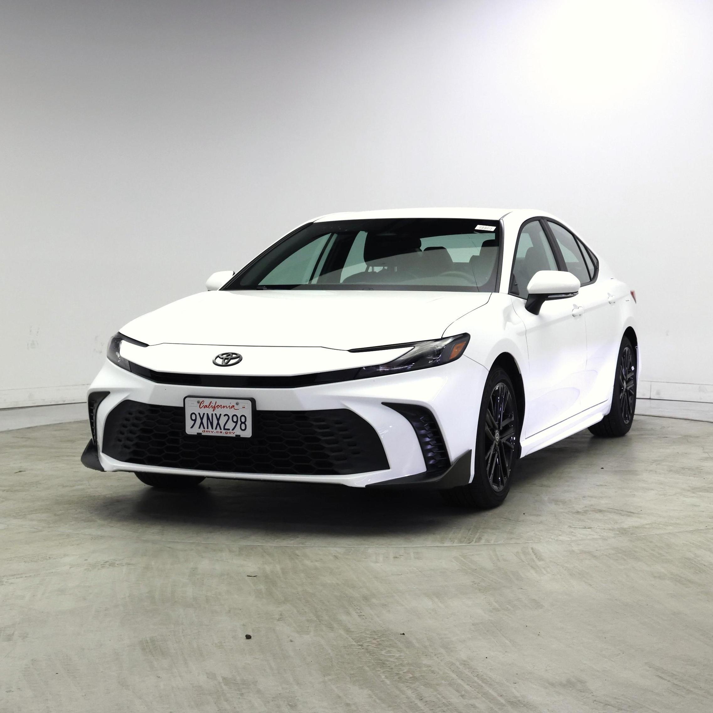 Thumbnail: 2026 Toyota Camry - 7