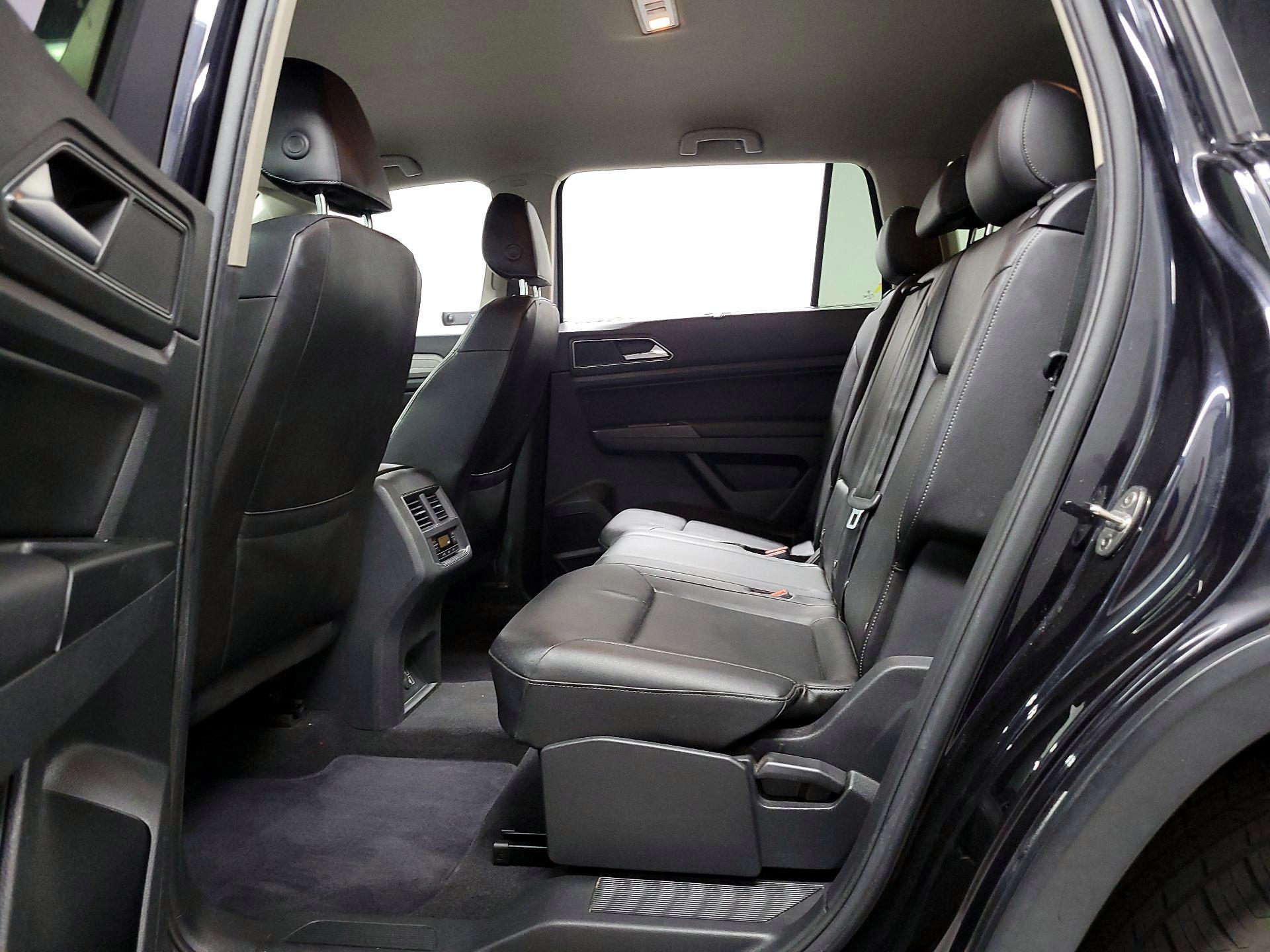 Thumbnail: 2019 Volkswagen Atlas - 17