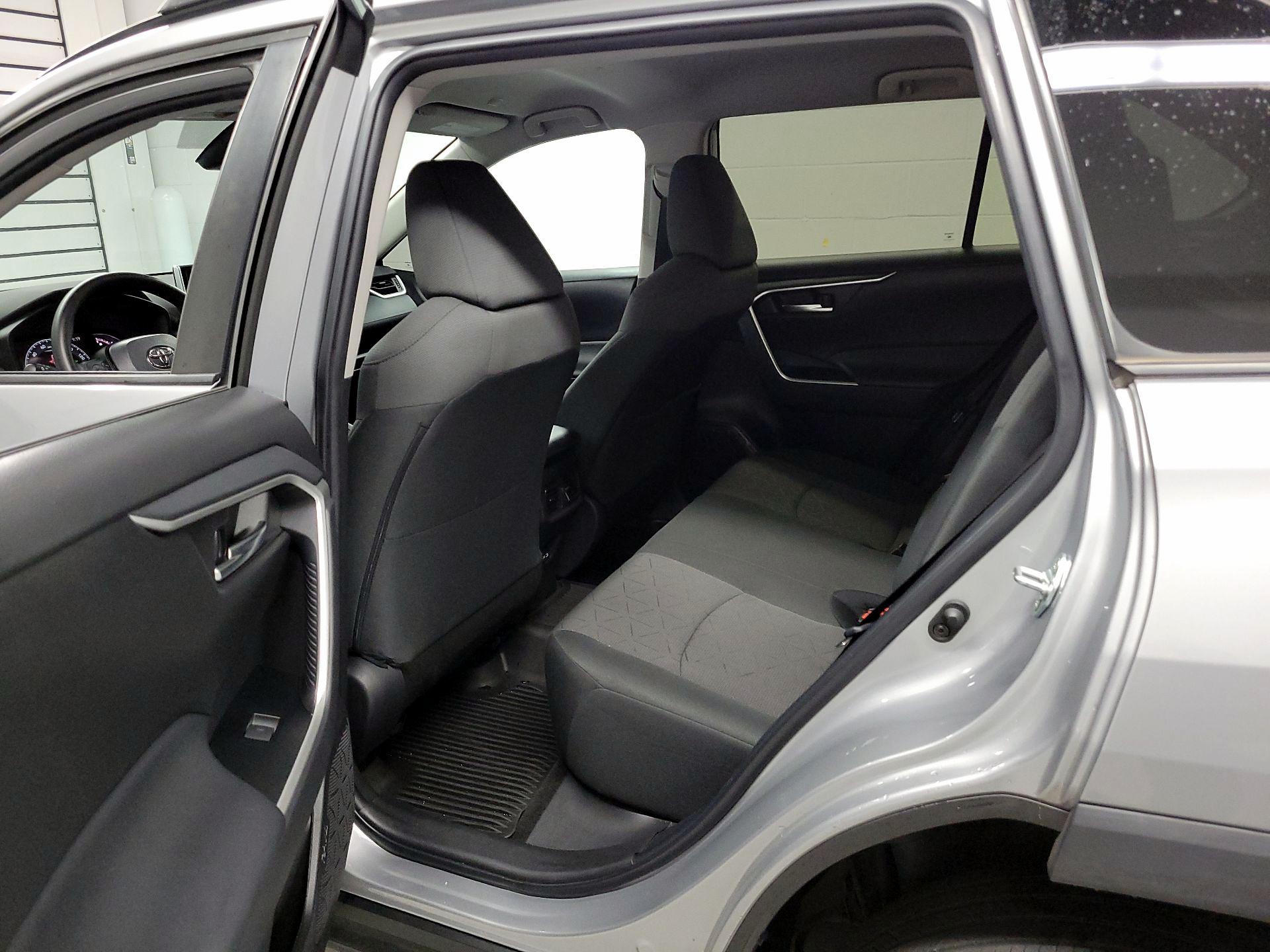 Thumbnail: 2023 Toyota RAV4 - 19