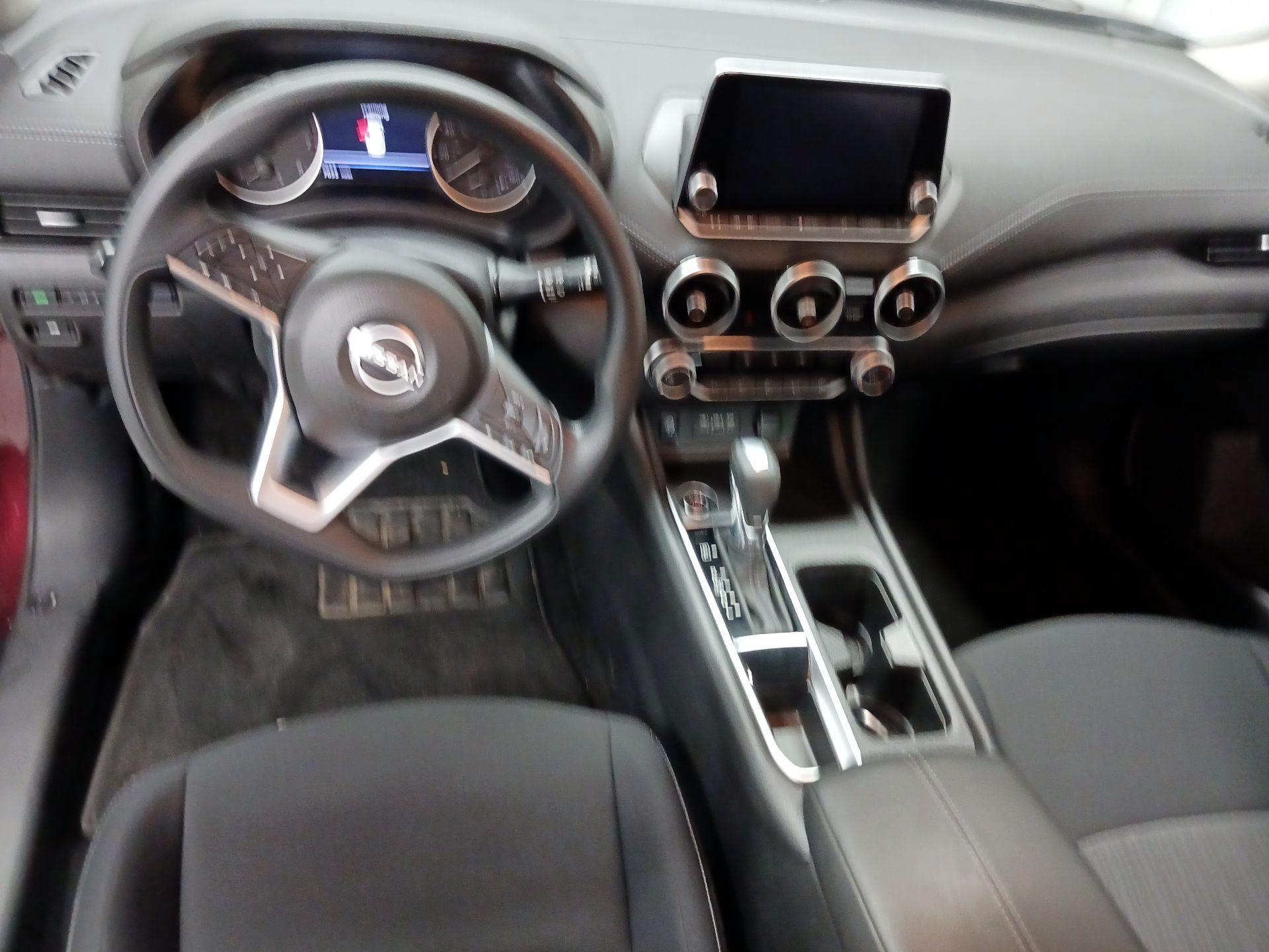 Thumbnail: 2024 Nissan Sentra - 9