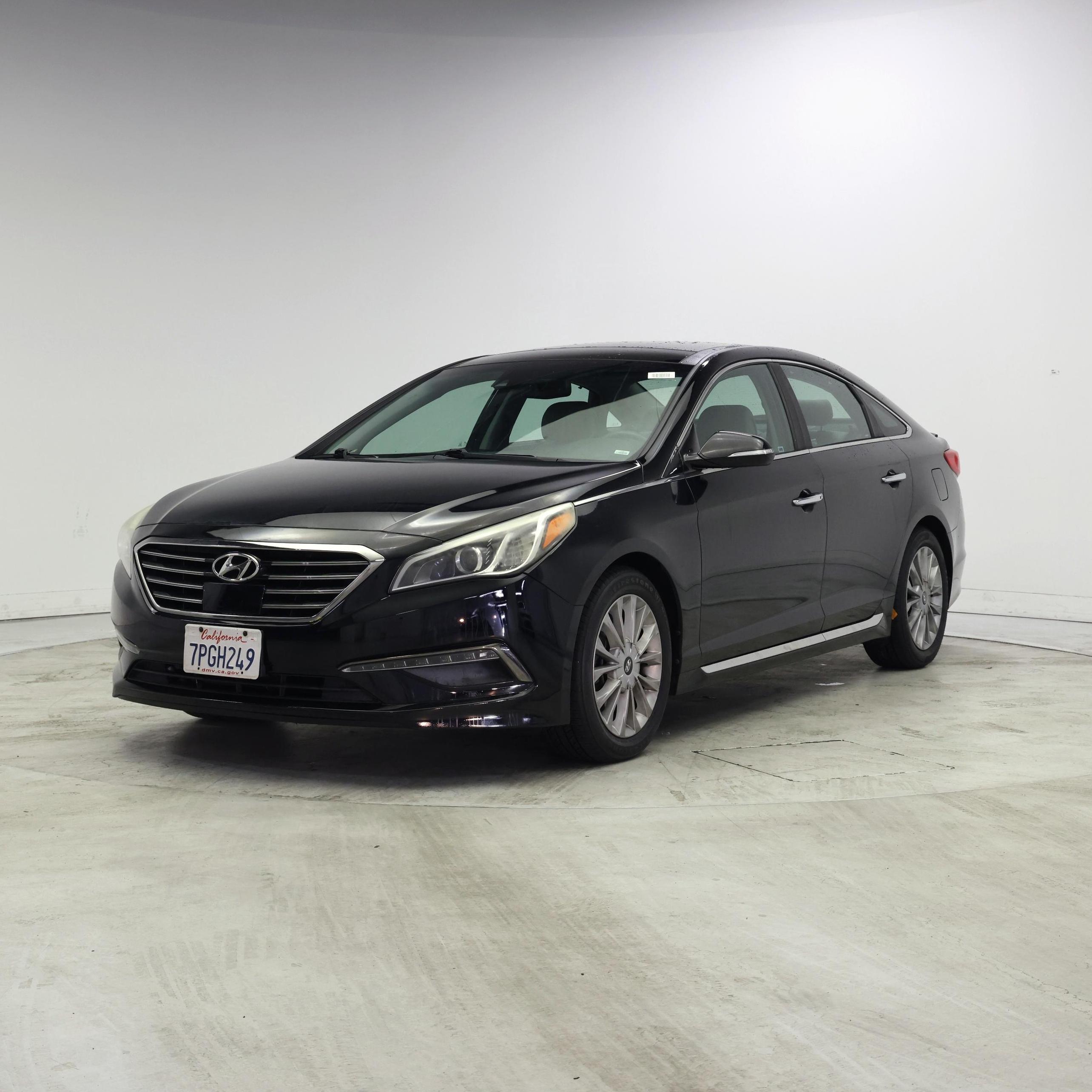 Thumbnail: 2015 Hyundai Sonata - 4