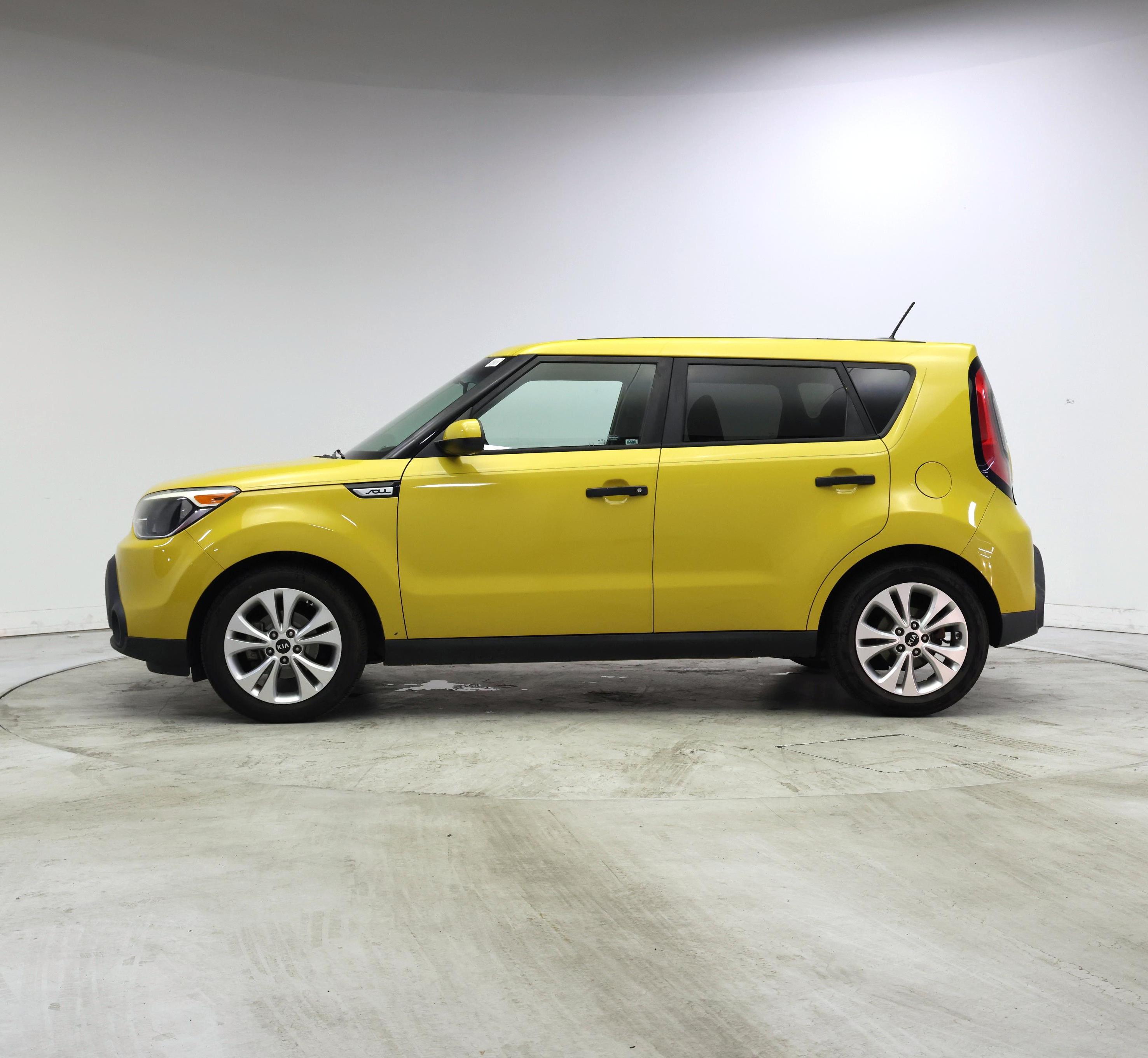 Thumbnail: 2015 Kia Soul - 3