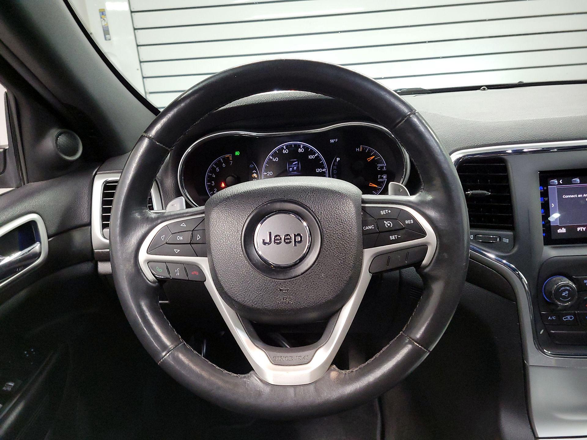 Thumbnail: 2015 Jeep Grand Cherokee - 10