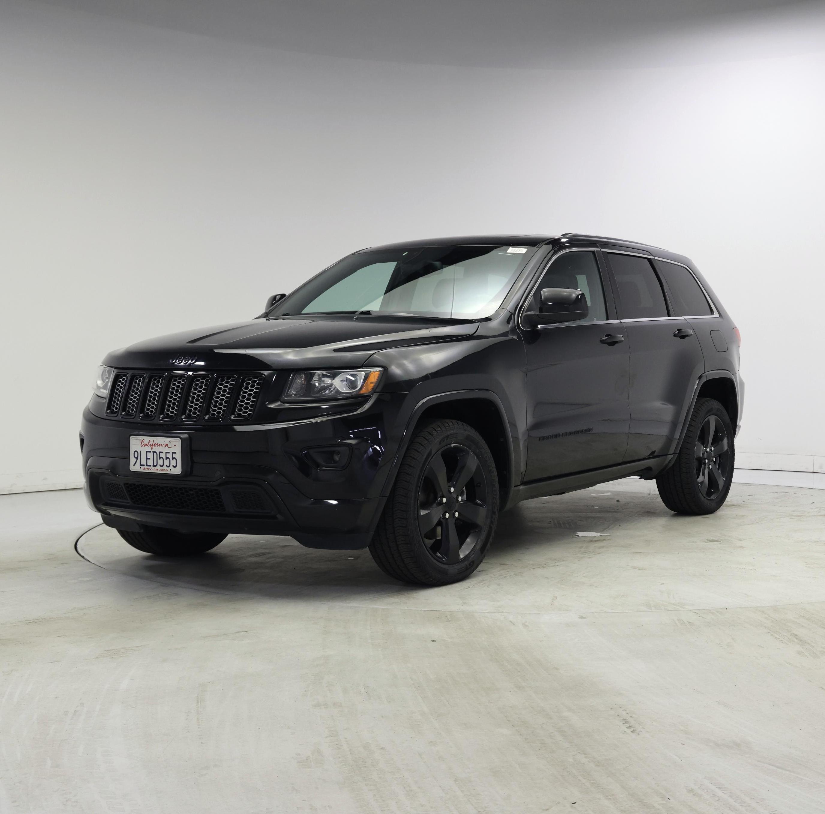Thumbnail: 2015 Jeep Grand Cherokee - 4