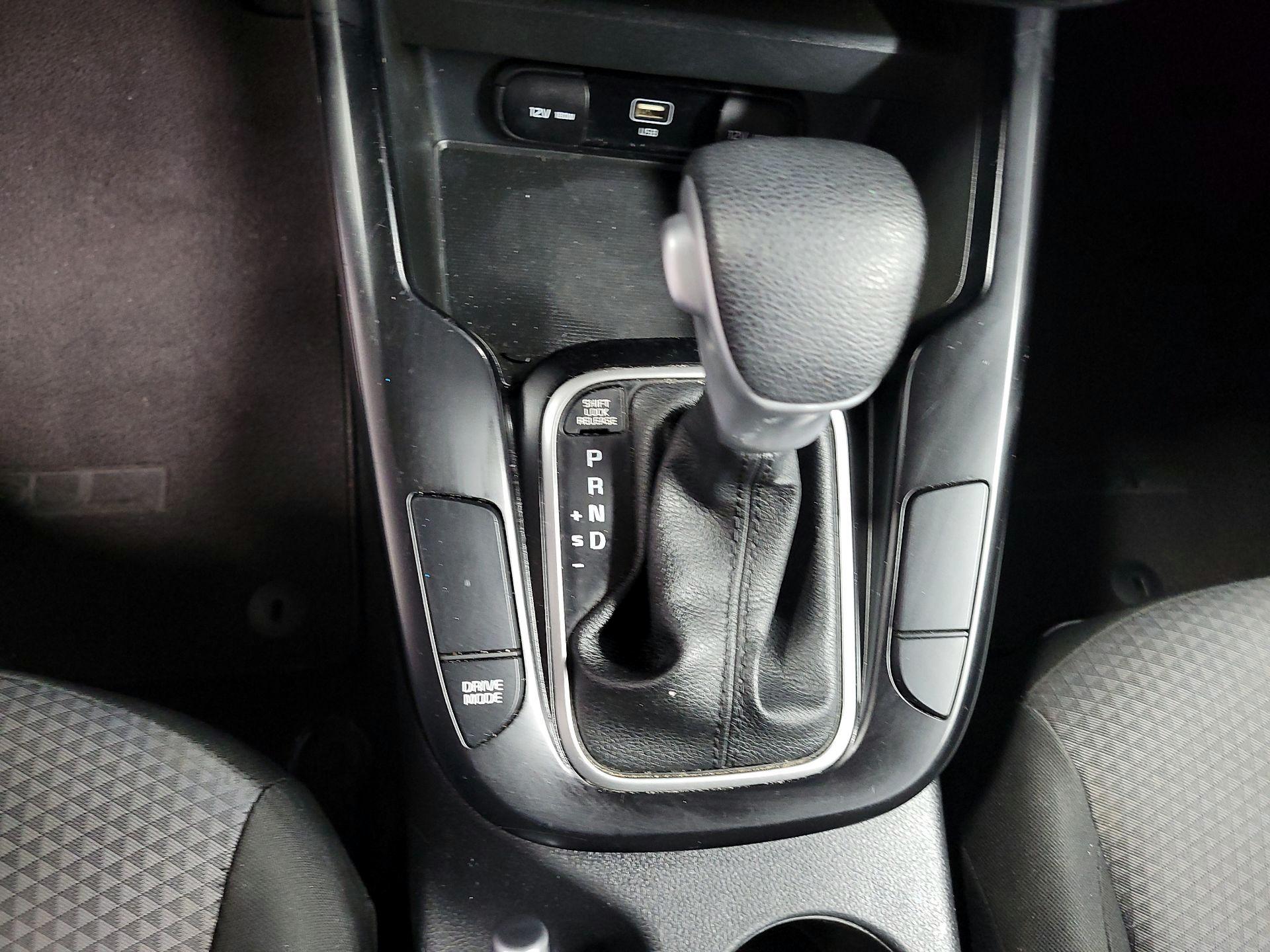 Thumbnail: 2023 Kia Soul - 17