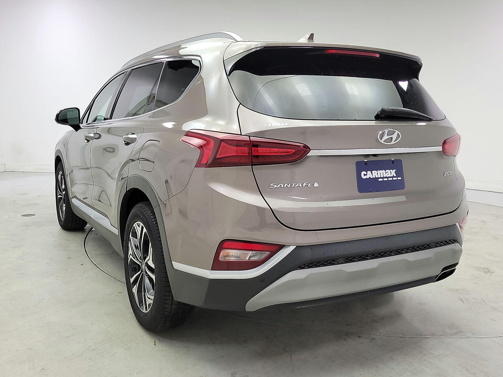 Thumbnail: 2019 Hyundai Santa Fe - 7