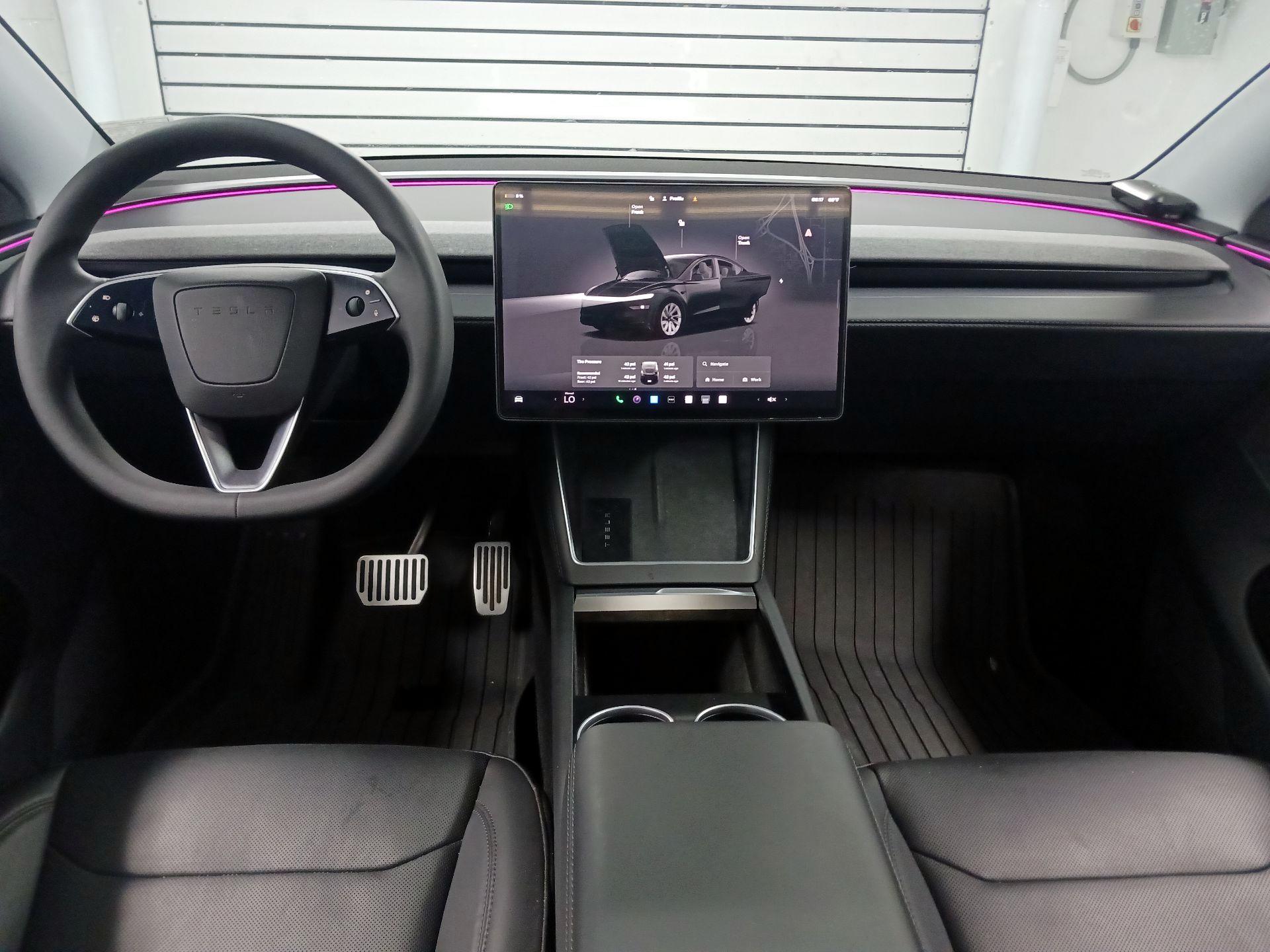 Thumbnail: 2026 Tesla Model Y - 9