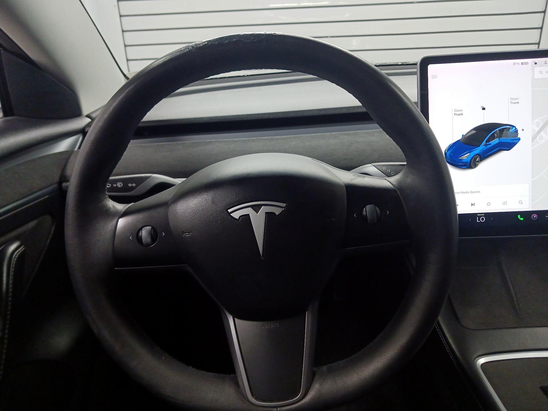 Thumbnail: 2021 Tesla Model 3 - 10