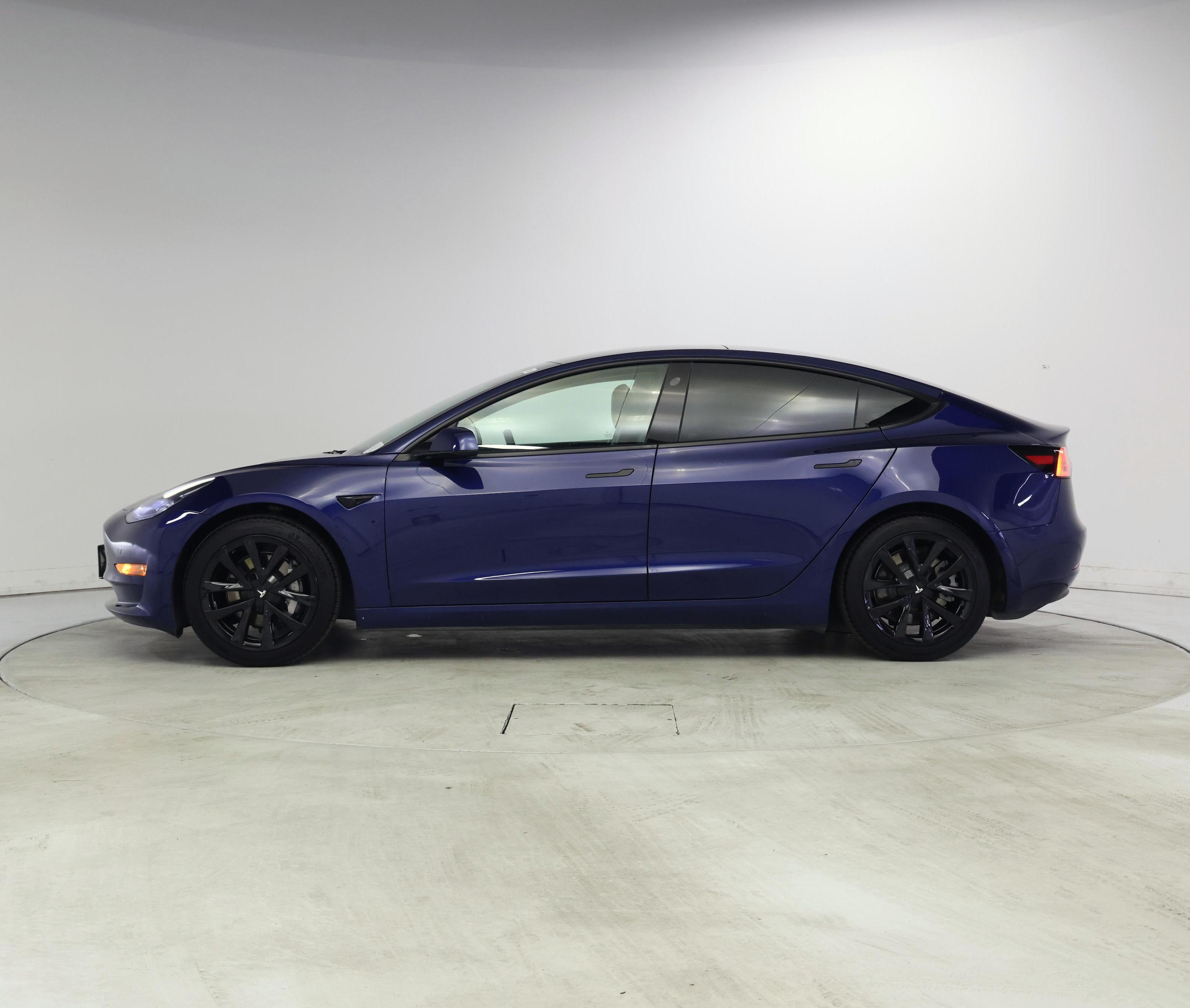 Thumbnail: 2021 Tesla Model 3 - 3