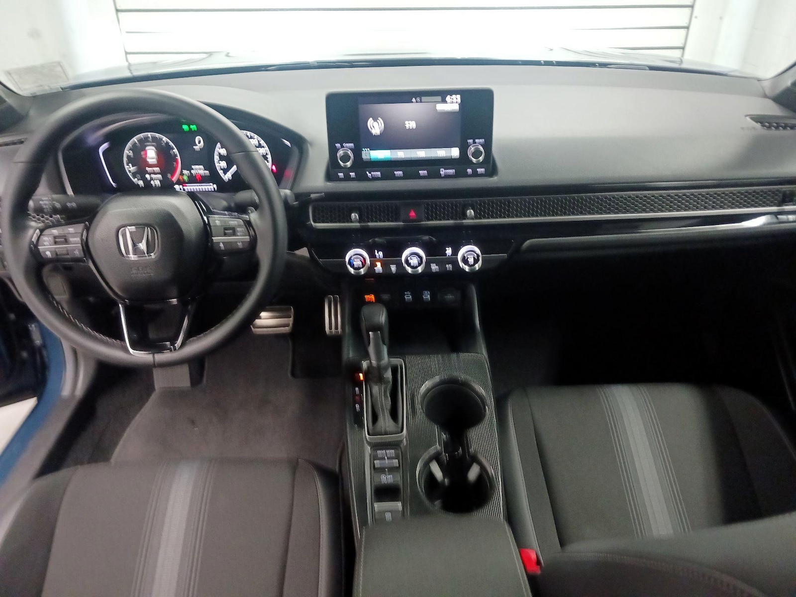 2025 Honda Civic Sport - Photo 10