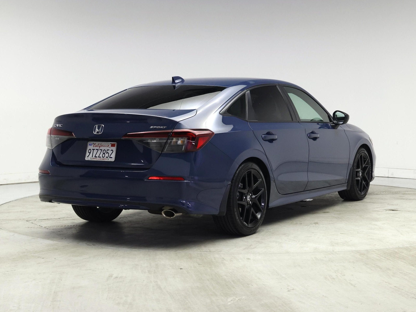 2025 Honda Civic Sport - Photo 9