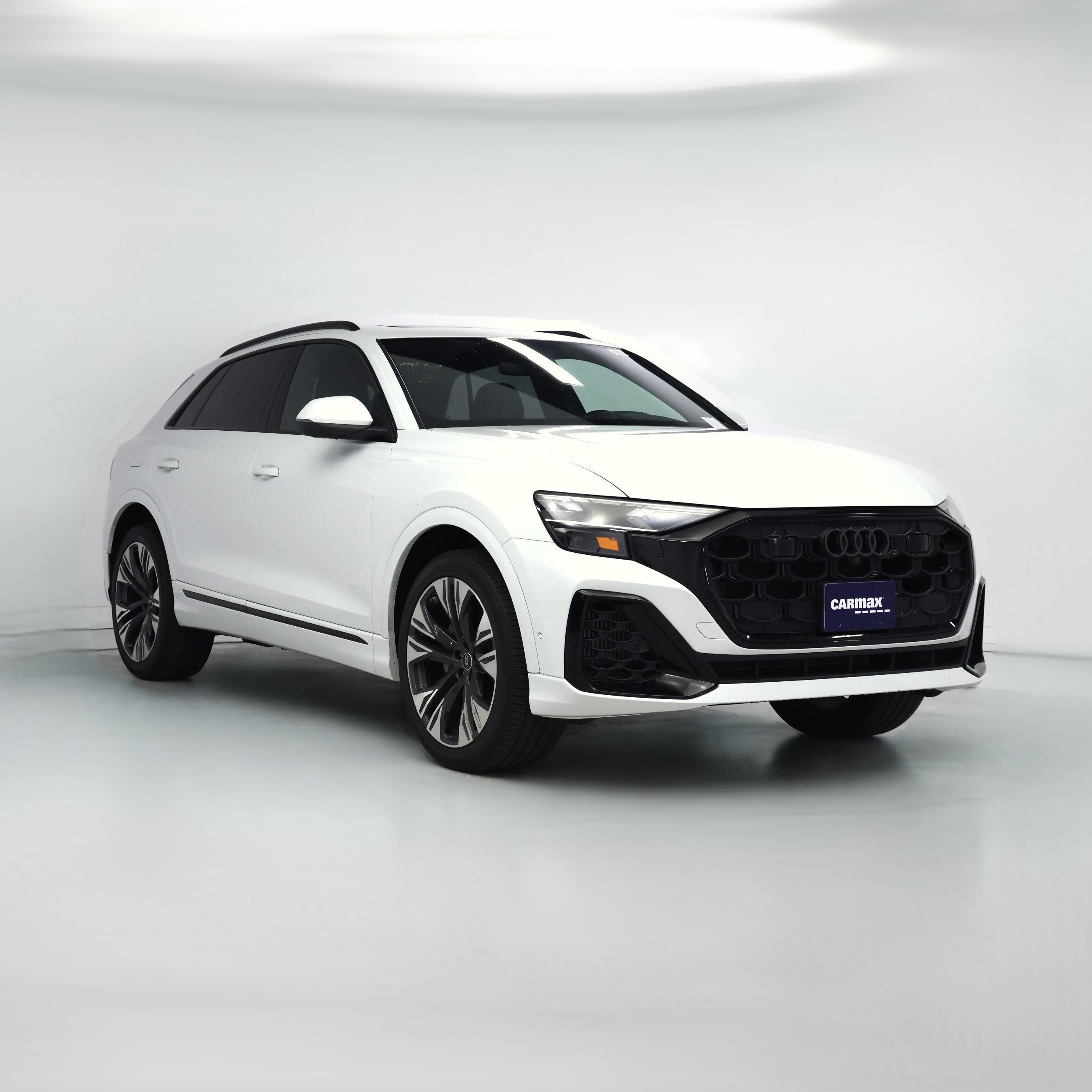 Thumbnail: 2024 Audi Q8 - 1