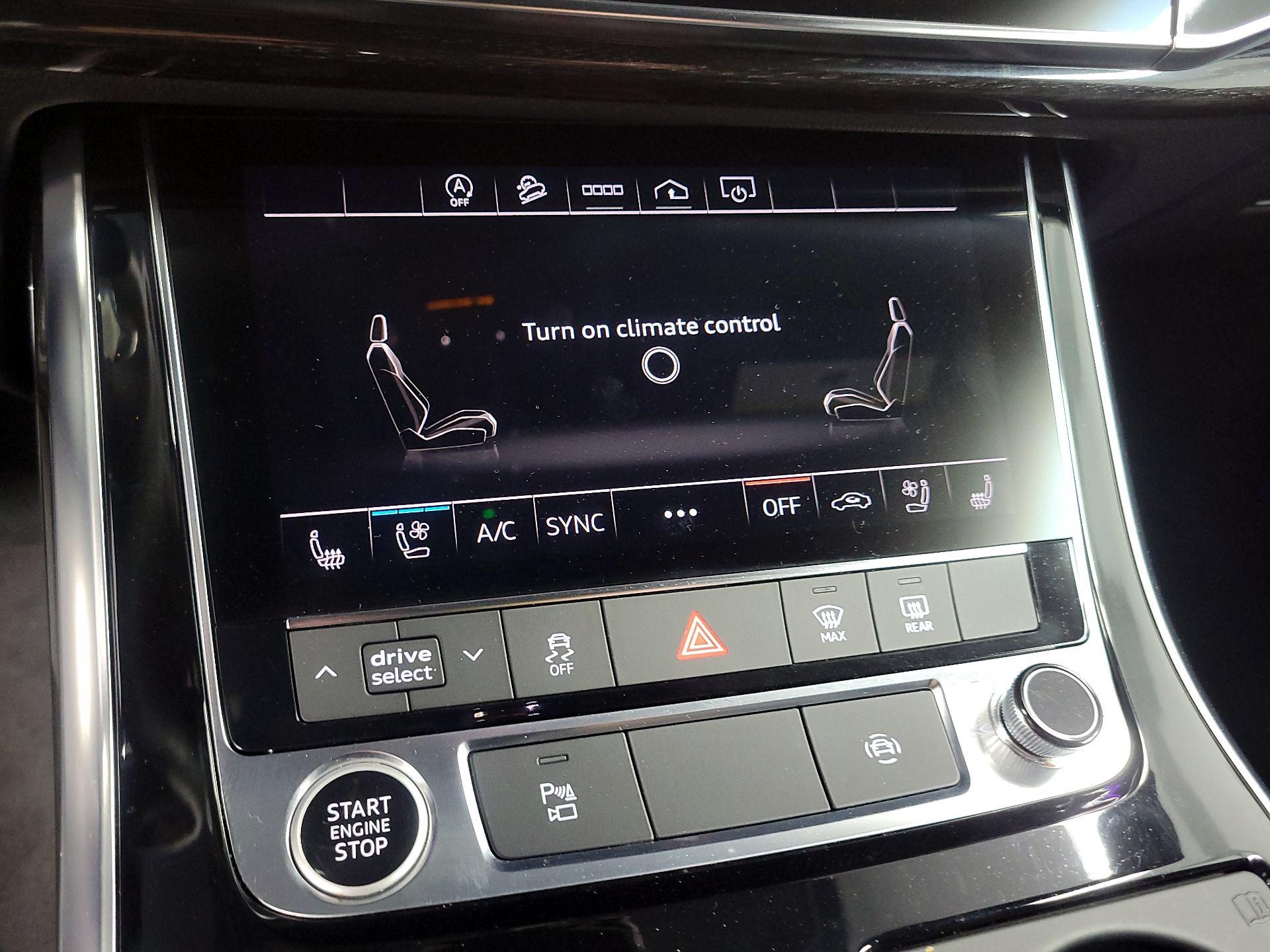 Thumbnail: 2024 Audi Q8 - 14
