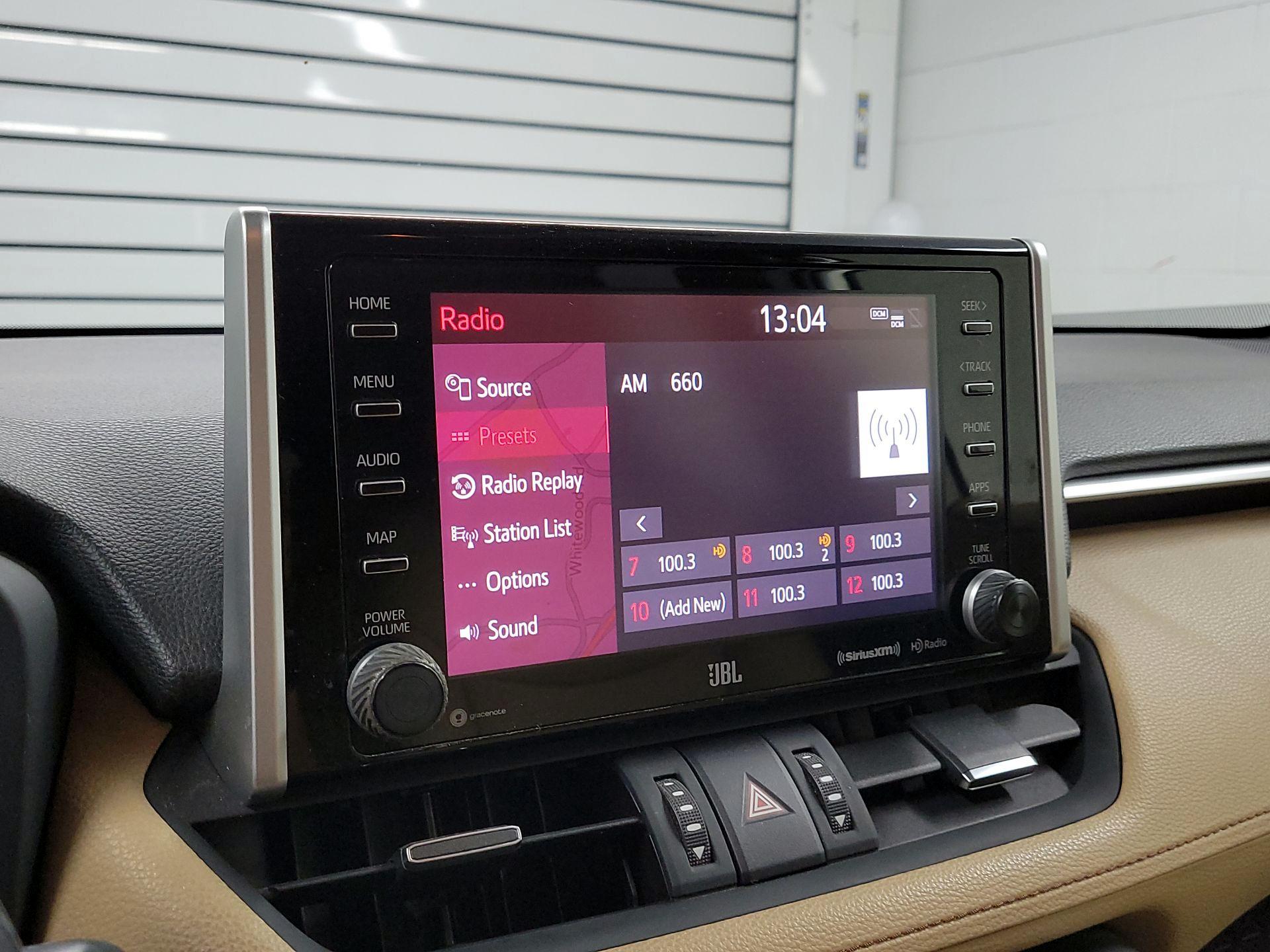 Thumbnail: 2019 Toyota RAV4 - 16