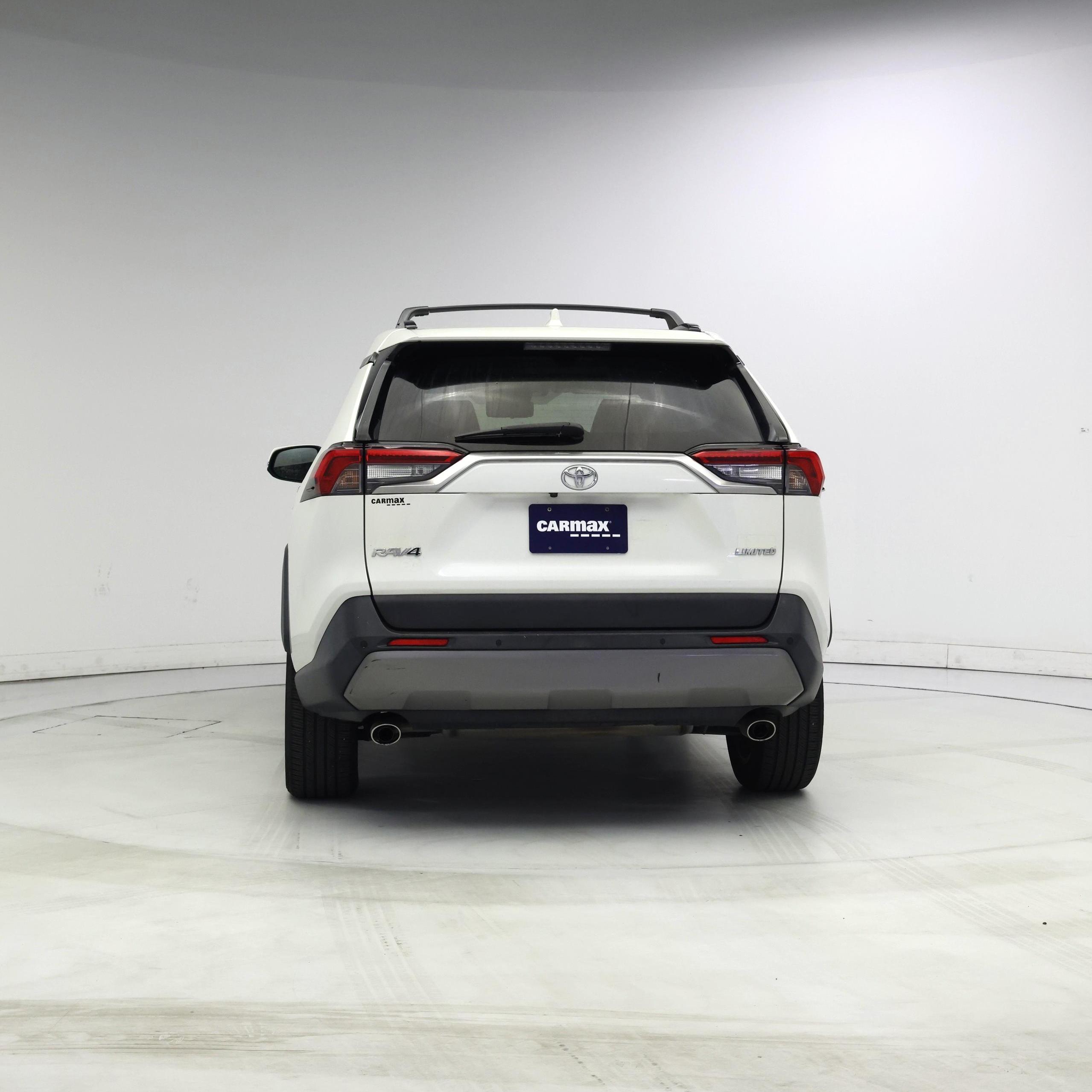 Thumbnail: 2019 Toyota RAV4 - 6
