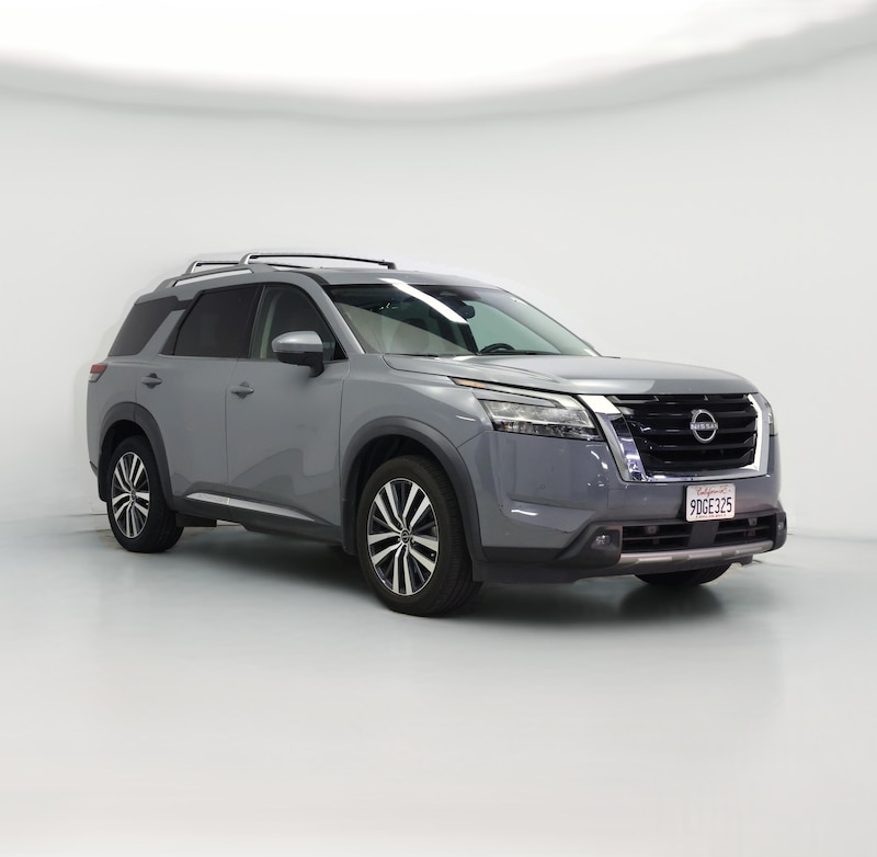 2022 Nissan Pathfinder Platinum