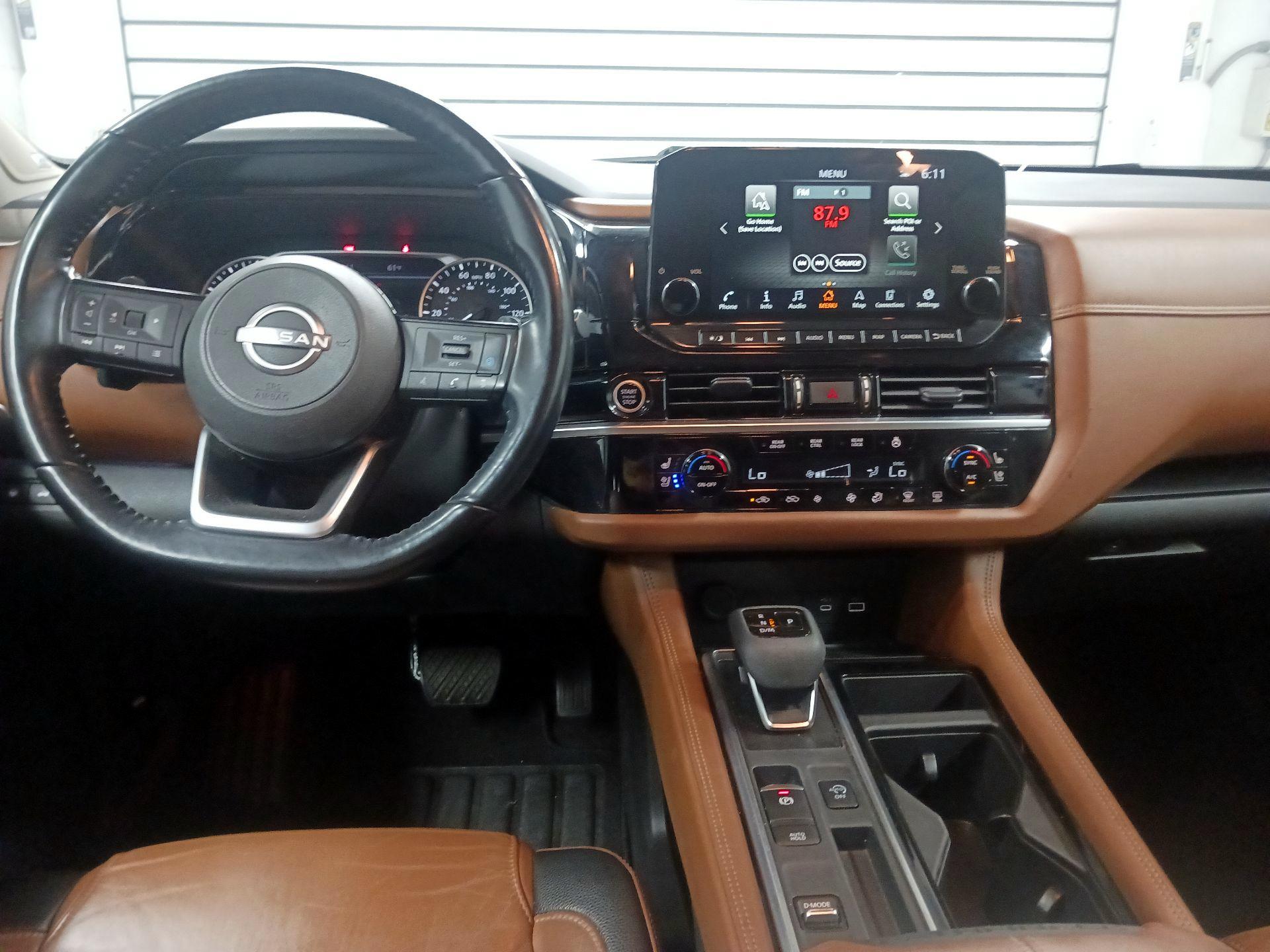 Thumbnail: 2022 Nissan Pathfinder - 9